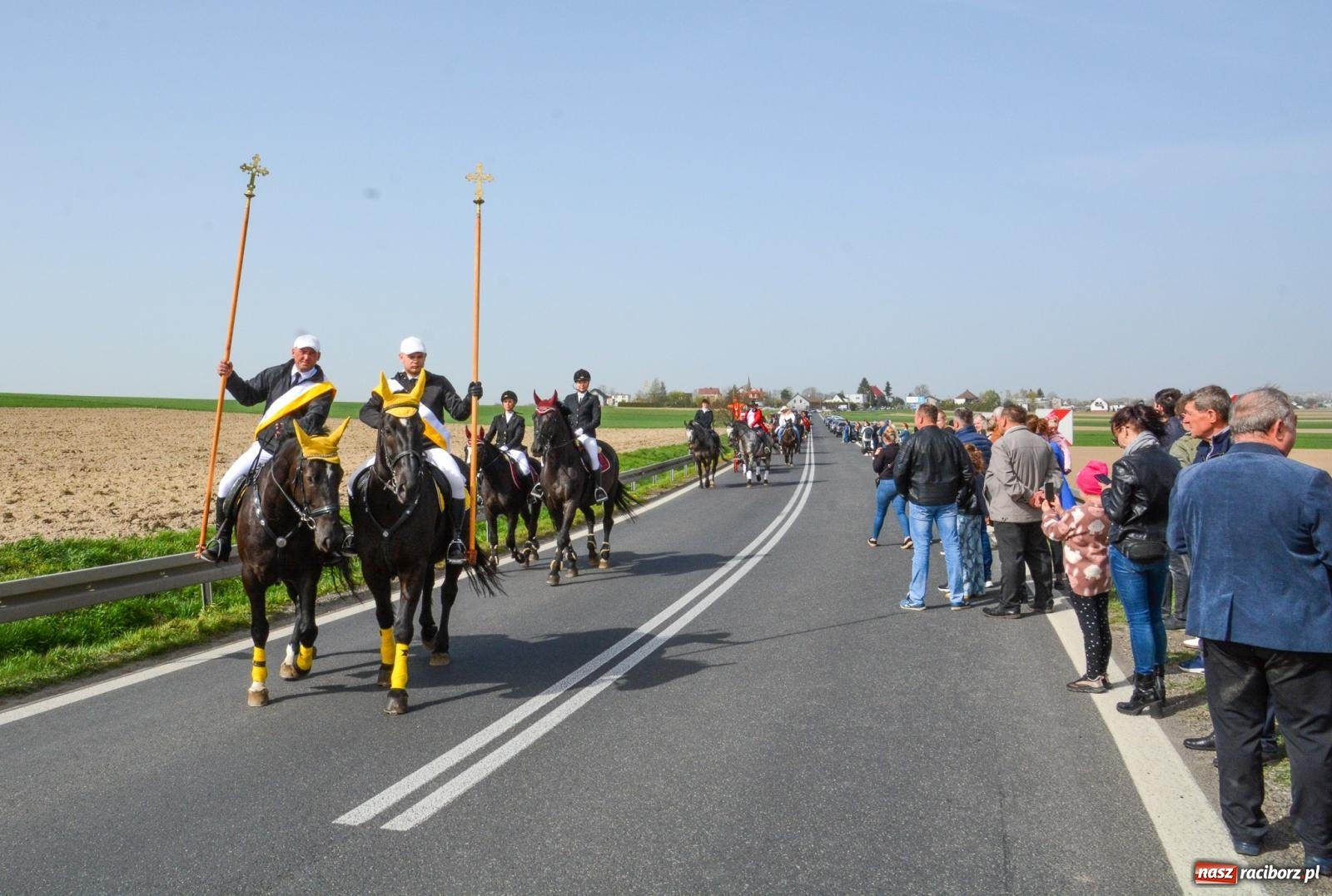 Zdjęcie w galerii na portalu naszraciborz.pl: Procesja wielkanocna w Raciborzu-Sudole [FOTO i WIDEO] wiadomości z regionu