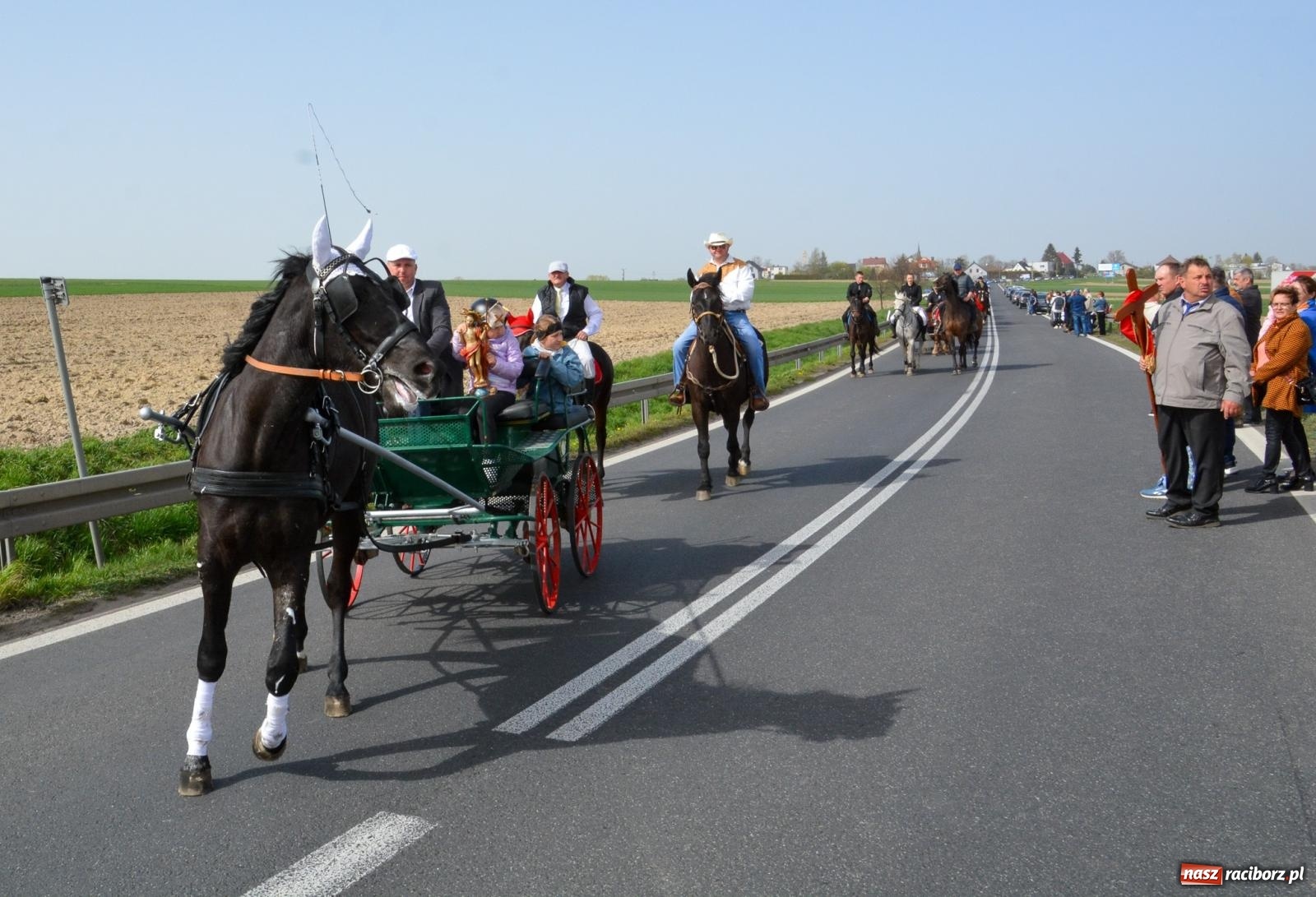Zdjęcie w galerii na portalu naszraciborz.pl: Procesja wielkanocna w Raciborzu-Sudole [FOTO i WIDEO] wiadomości z regionu
