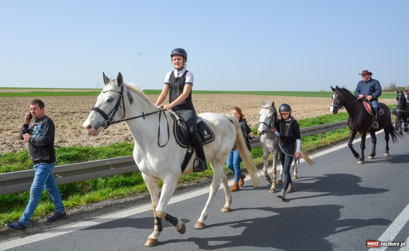 Zdjęcie w galerii na portalu naszraciborz.pl: Procesja wielkanocna w Raciborzu-Sudole [FOTO i WIDEO] wiadomości z regionu