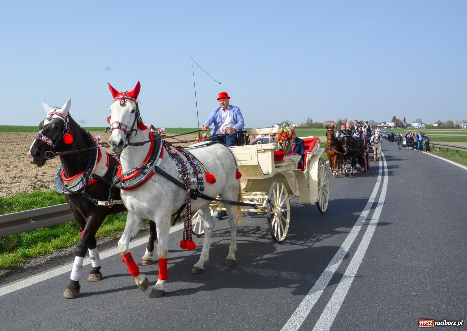 Zdjęcie w galerii na portalu naszraciborz.pl: Procesja wielkanocna w Raciborzu-Sudole [FOTO i WIDEO] wiadomości z regionu