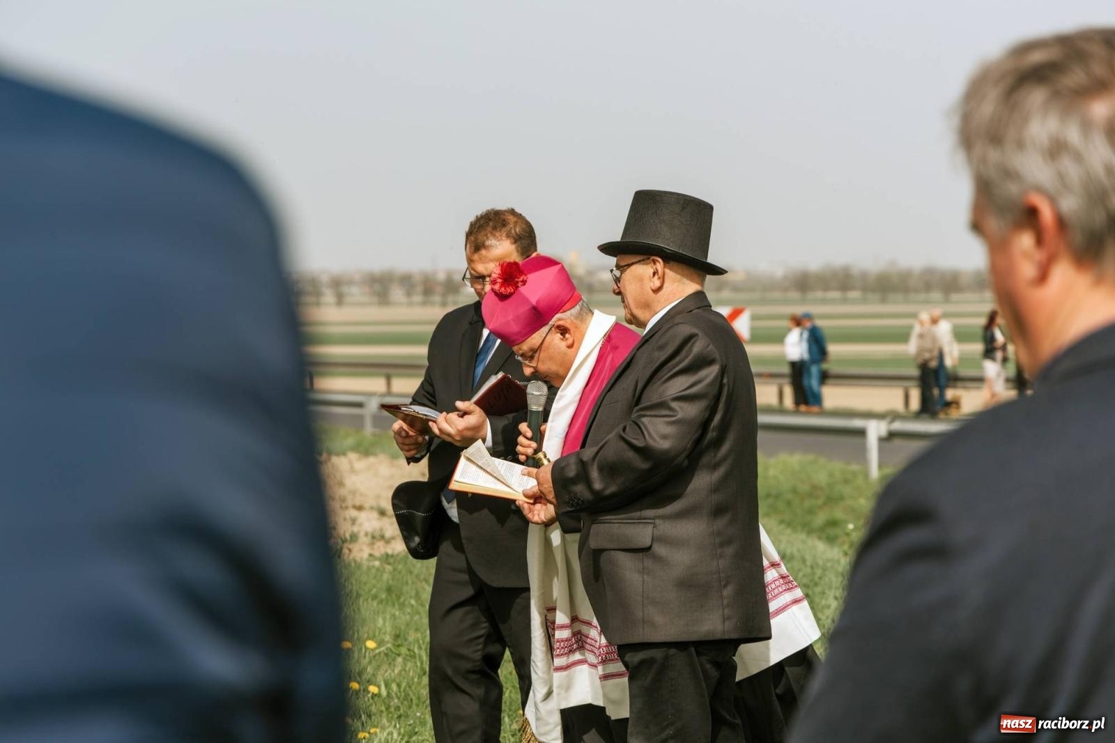 Zdjęcie w galerii na portalu naszraciborz.pl: Procesje konne w Bieńkowicach, Pietrowicach Wielkich i Sudole [FOTO] wiadomości z regionu