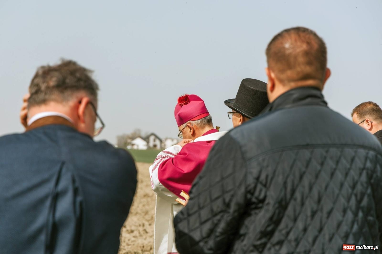 Zdjęcie w galerii na portalu naszraciborz.pl: Procesje konne w Bieńkowicach, Pietrowicach Wielkich i Sudole [FOTO] wiadomości z regionu