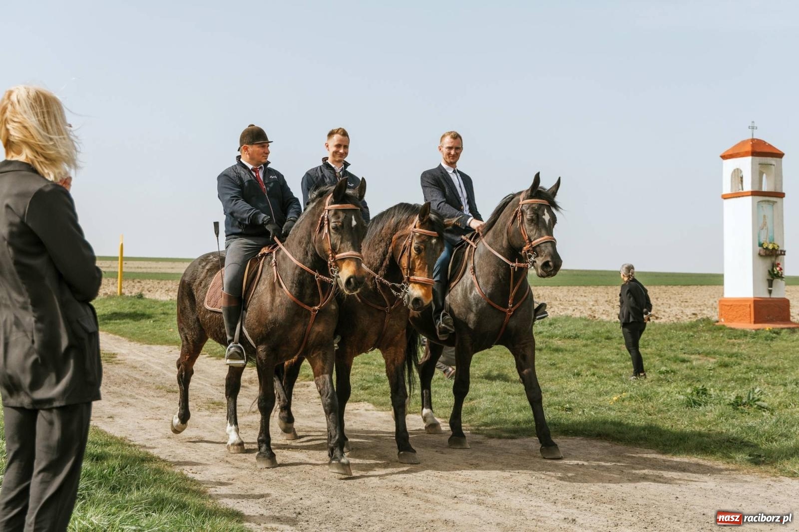 Zdjęcie w galerii na portalu naszraciborz.pl: Procesje konne w Bieńkowicach, Pietrowicach Wielkich i Sudole [FOTO] wiadomości z regionu