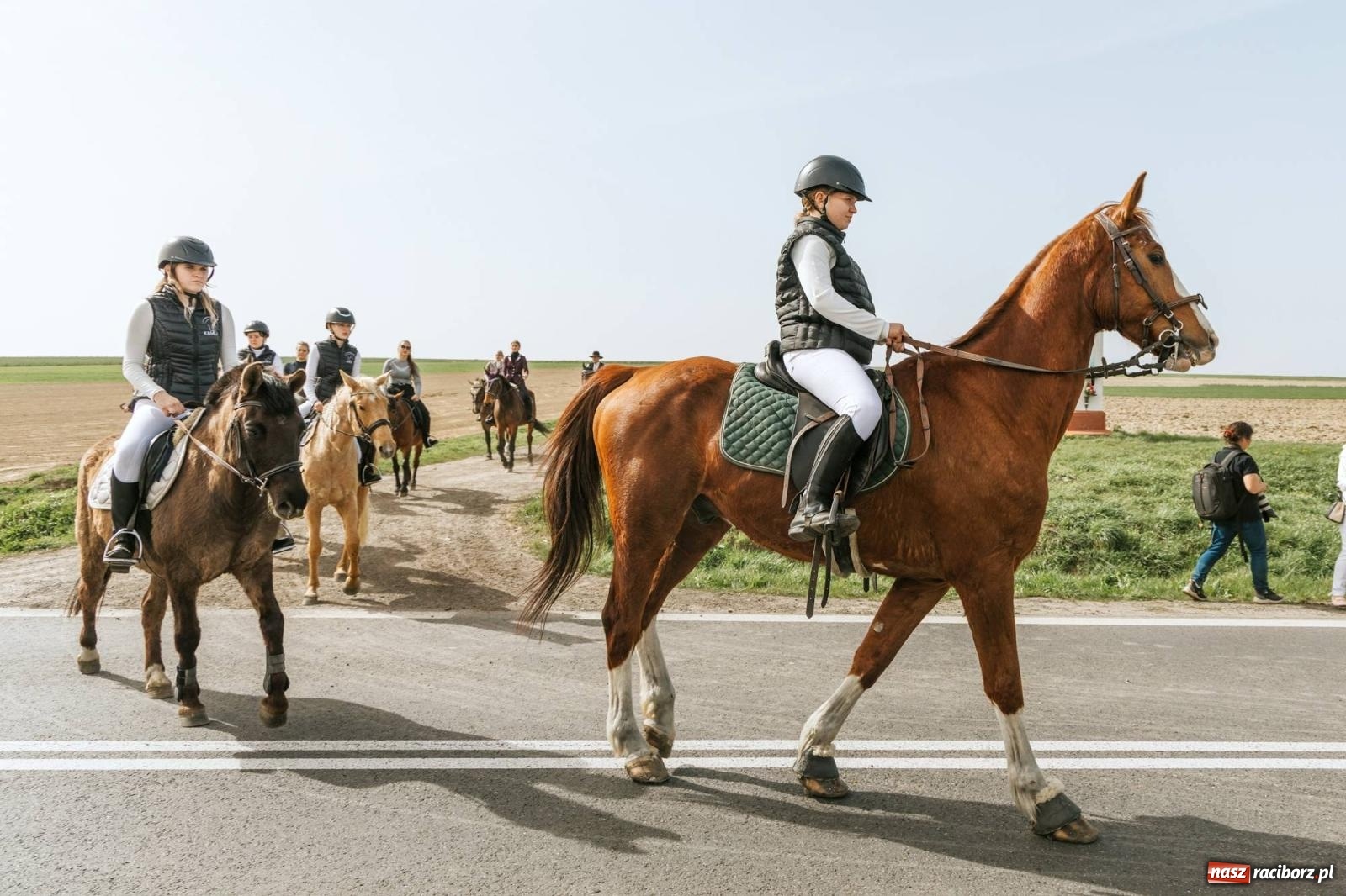 Zdjęcie w galerii na portalu naszraciborz.pl: Procesje konne w Bieńkowicach, Pietrowicach Wielkich i Sudole [FOTO] wiadomości z regionu