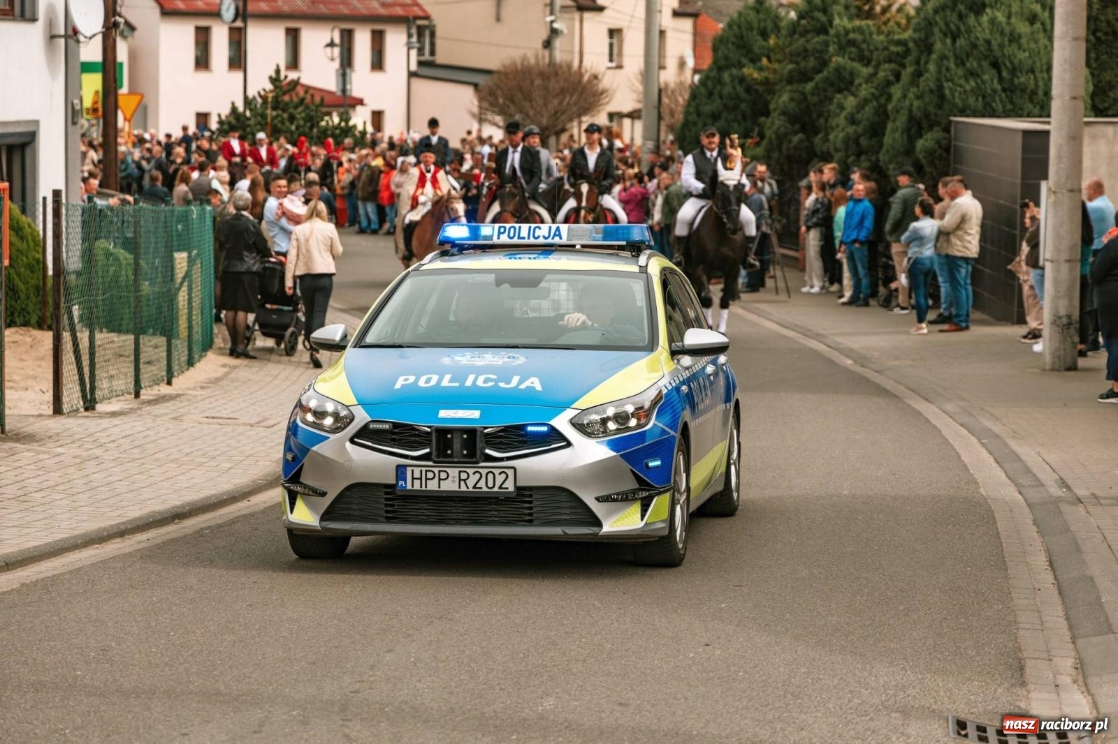 Zdjęcie w galerii na portalu naszraciborz.pl: Procesje konne w Bieńkowicach, Pietrowicach Wielkich i Sudole [FOTO] wiadomości z regionu