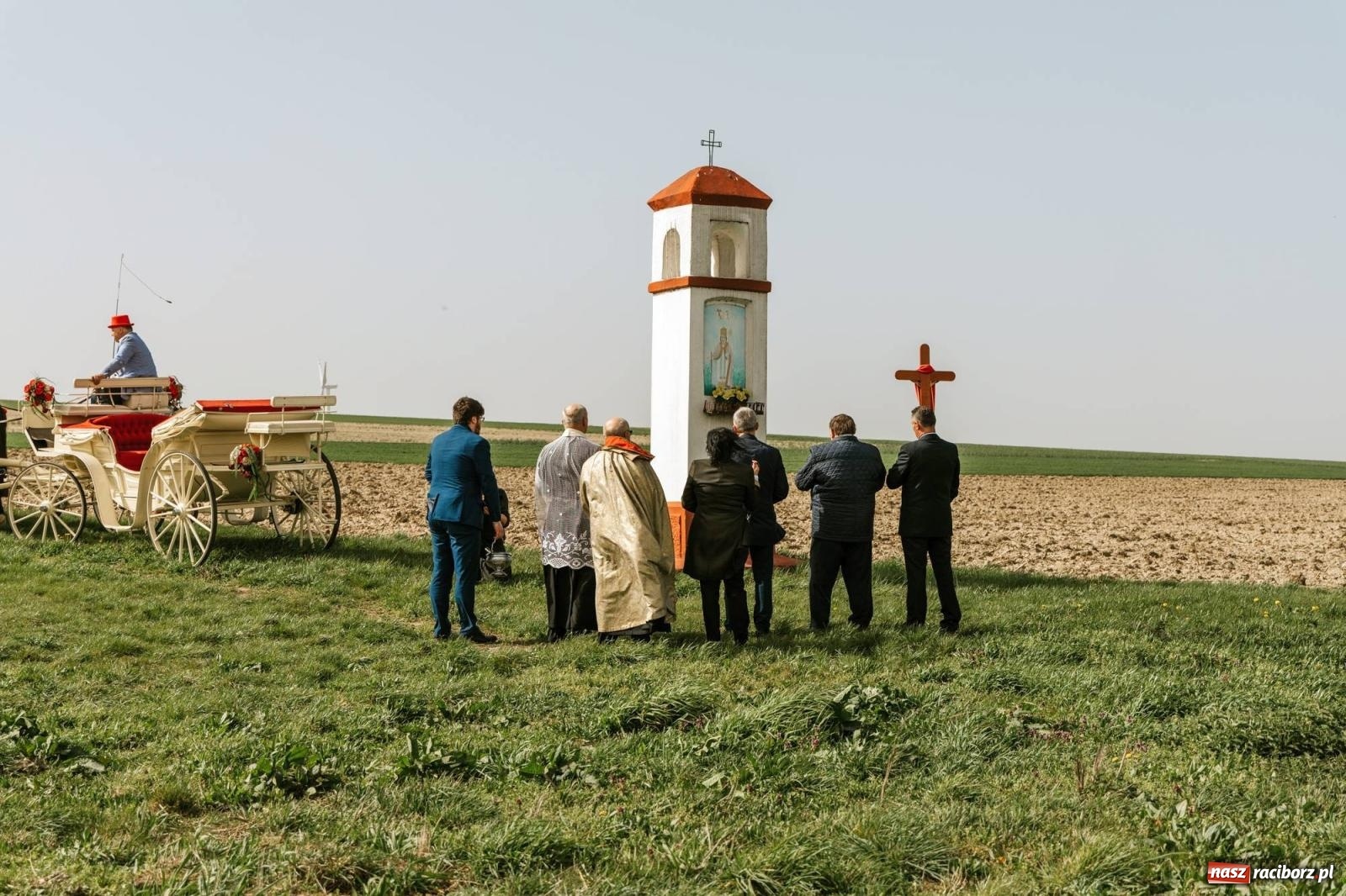 Zdjęcie w galerii na portalu naszraciborz.pl: Procesje konne w Bieńkowicach, Pietrowicach Wielkich i Sudole [FOTO] wiadomości z regionu