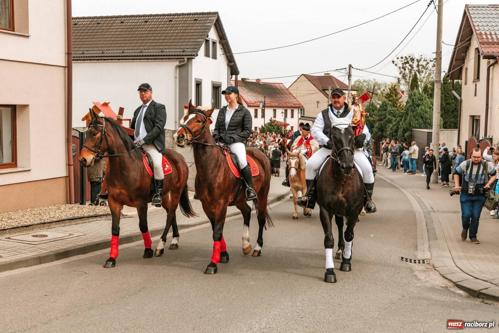 Zdjęcie w galerii na portalu naszraciborz.pl: Procesje konne w Bieńkowicach, Pietrowicach Wielkich i Sudole [FOTO] wiadomości z regionu