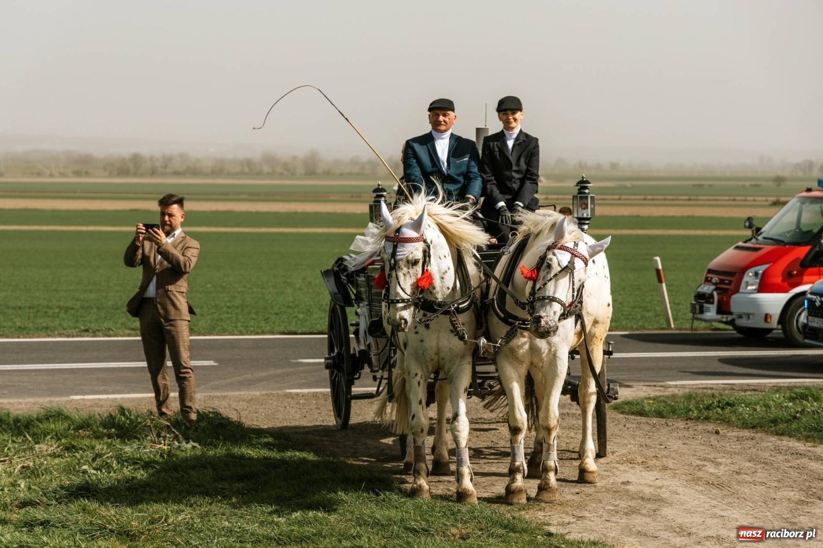 Zdjęcie w galerii na portalu naszraciborz.pl: Procesje konne w Bieńkowicach, Pietrowicach Wielkich i Sudole [FOTO] wiadomości z regionu