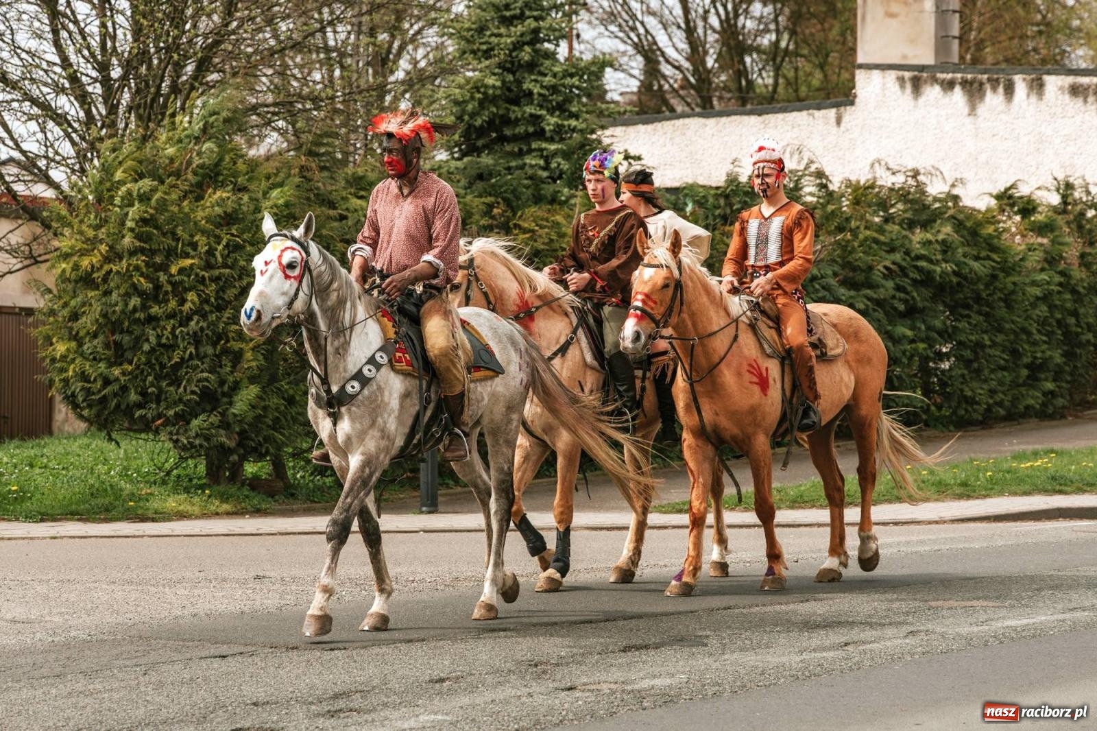 Zdjęcie w galerii na portalu naszraciborz.pl: Procesje konne w Bieńkowicach, Pietrowicach Wielkich i Sudole [FOTO] wiadomości z regionu