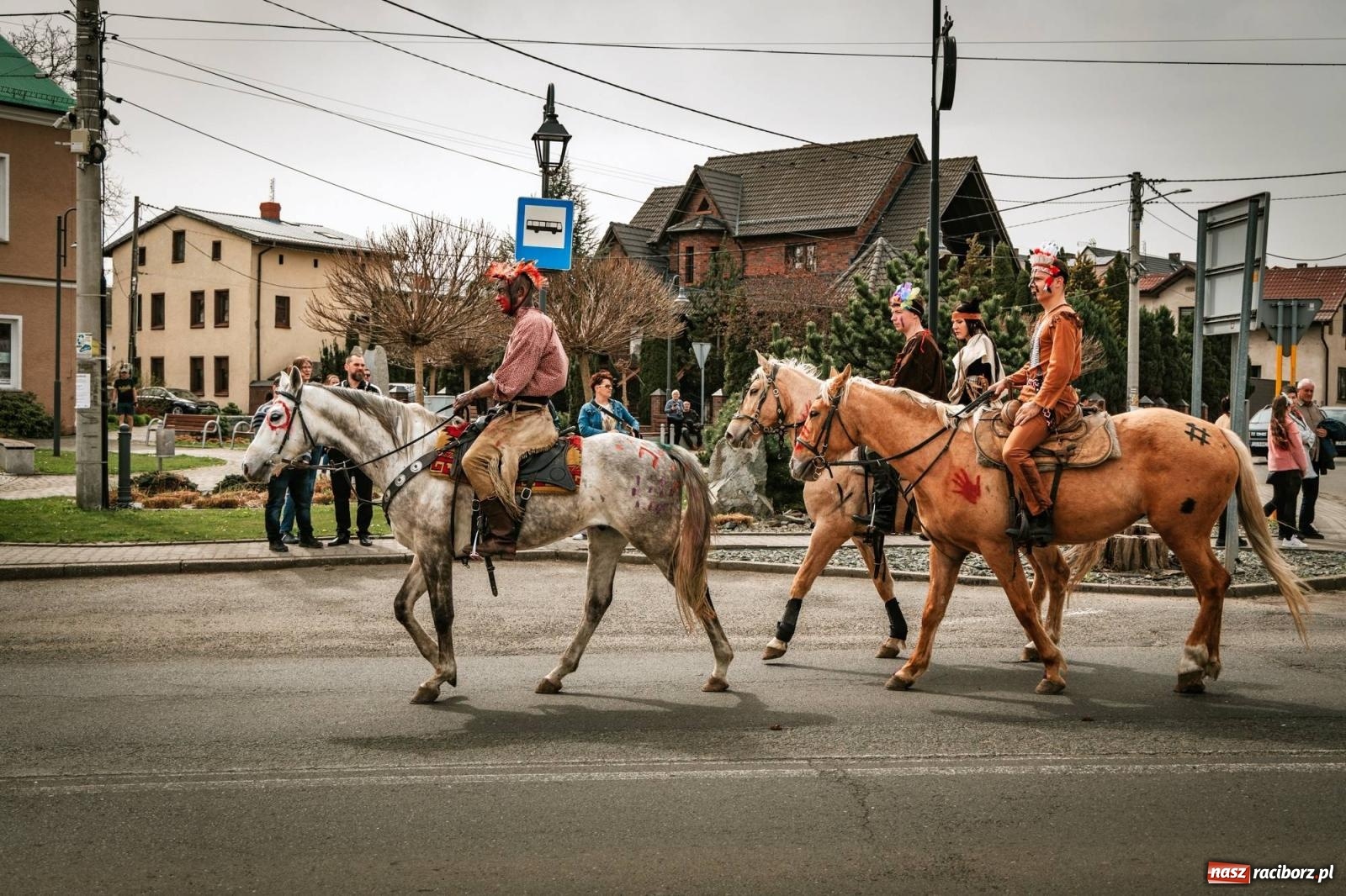 Zdjęcie w galerii na portalu naszraciborz.pl: Procesje konne w Bieńkowicach, Pietrowicach Wielkich i Sudole [FOTO] wiadomości z regionu