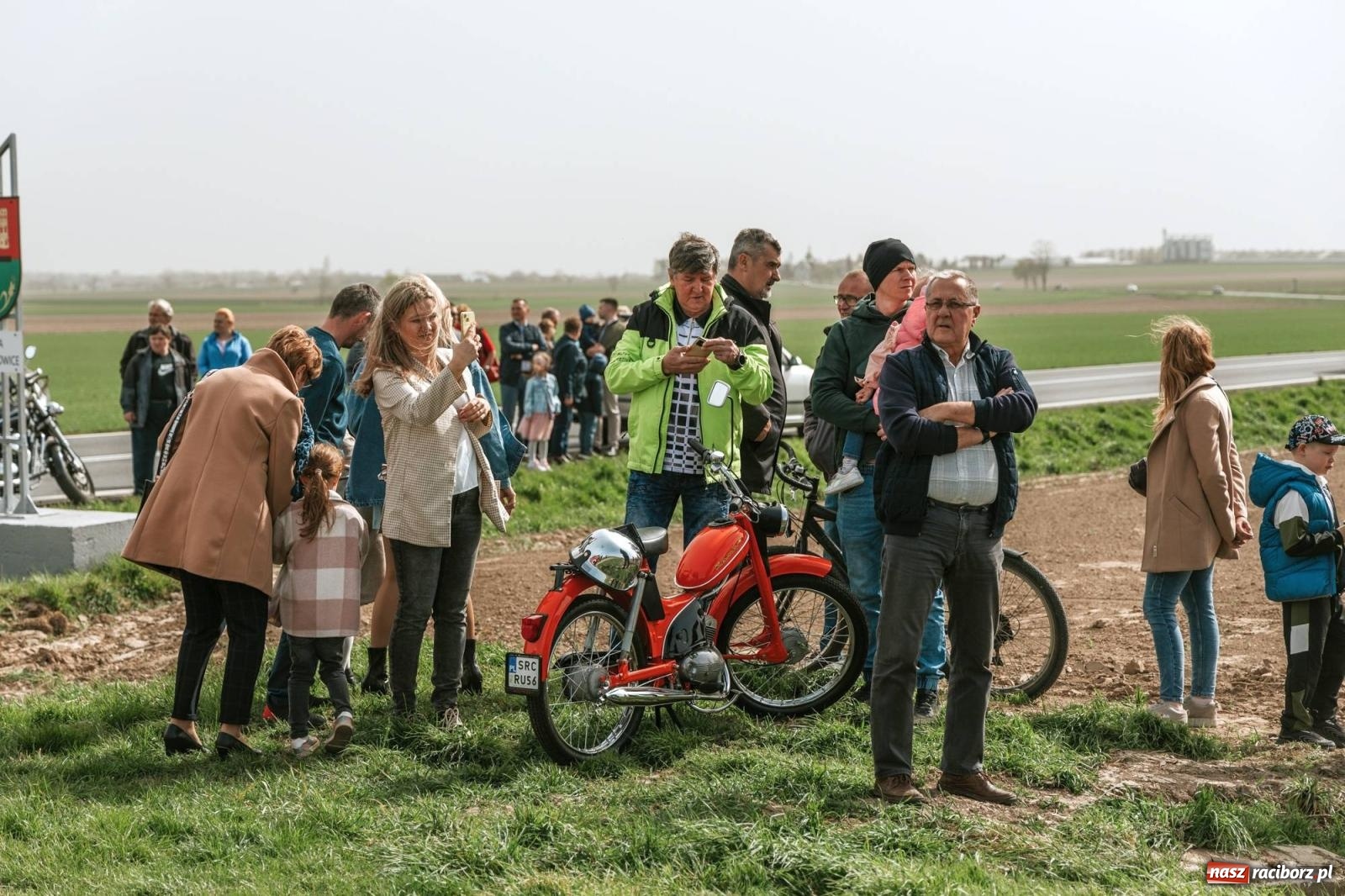 Zdjęcie w galerii na portalu naszraciborz.pl: Procesje konne w Bieńkowicach, Pietrowicach Wielkich i Sudole [FOTO] wiadomości z regionu