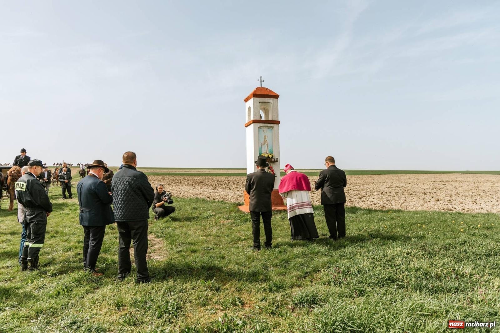 Zdjęcie w galerii na portalu naszraciborz.pl: Procesje konne w Bieńkowicach, Pietrowicach Wielkich i Sudole [FOTO] wiadomości z regionu