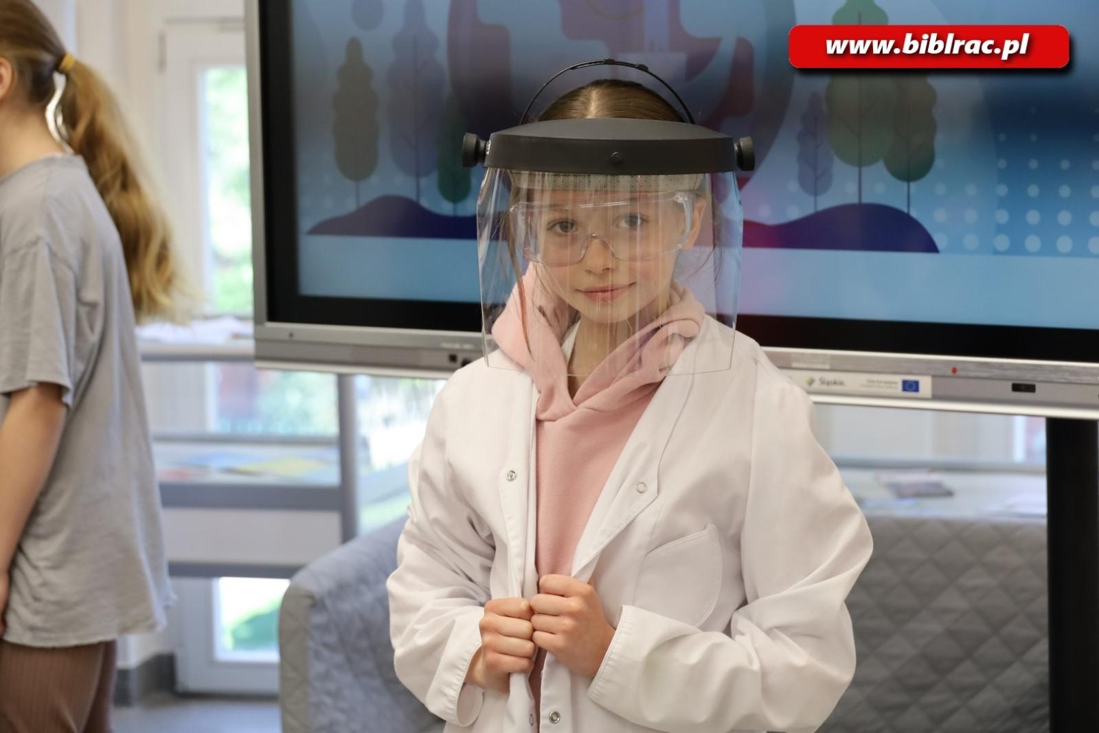 Zdjęcie w galerii na portalu naszraciborz.pl: Światowy Dzień Wody z Wodociągami w raciborskiej bibliotece wiadomości z regionu