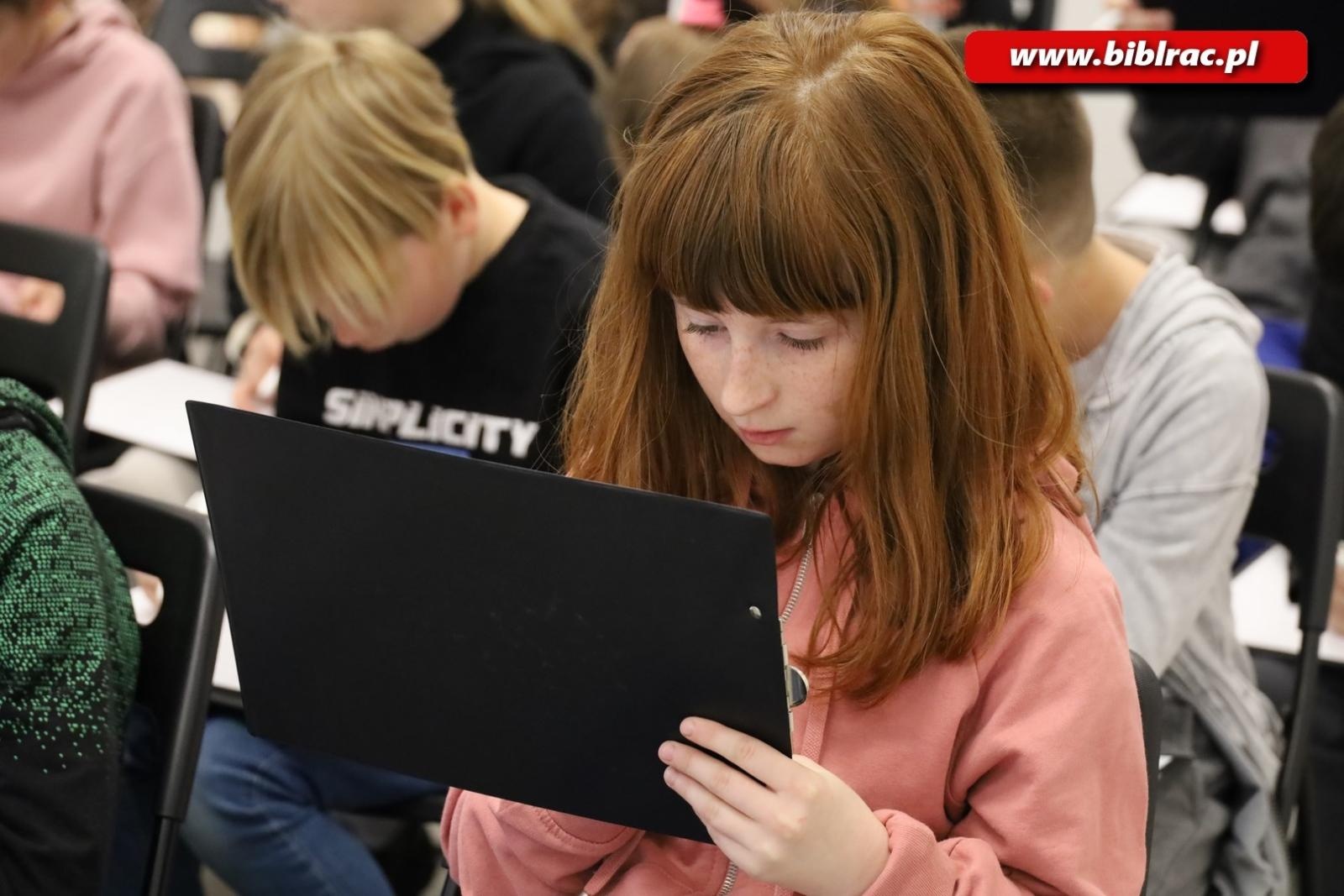 Zdjęcie w galerii na portalu naszraciborz.pl: Światowy Dzień Wody z Wodociągami w raciborskiej bibliotece wiadomości z regionu