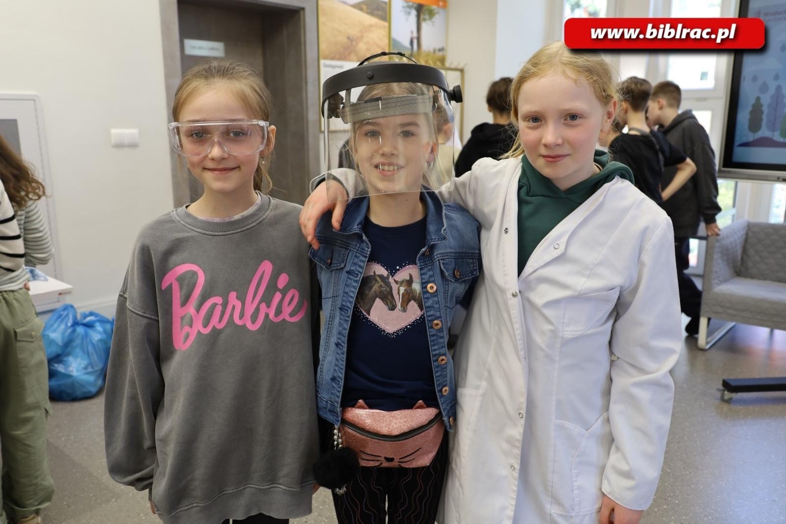 Zdjęcie w galerii na portalu naszraciborz.pl: Światowy Dzień Wody z Wodociągami w raciborskiej bibliotece wiadomości z regionu