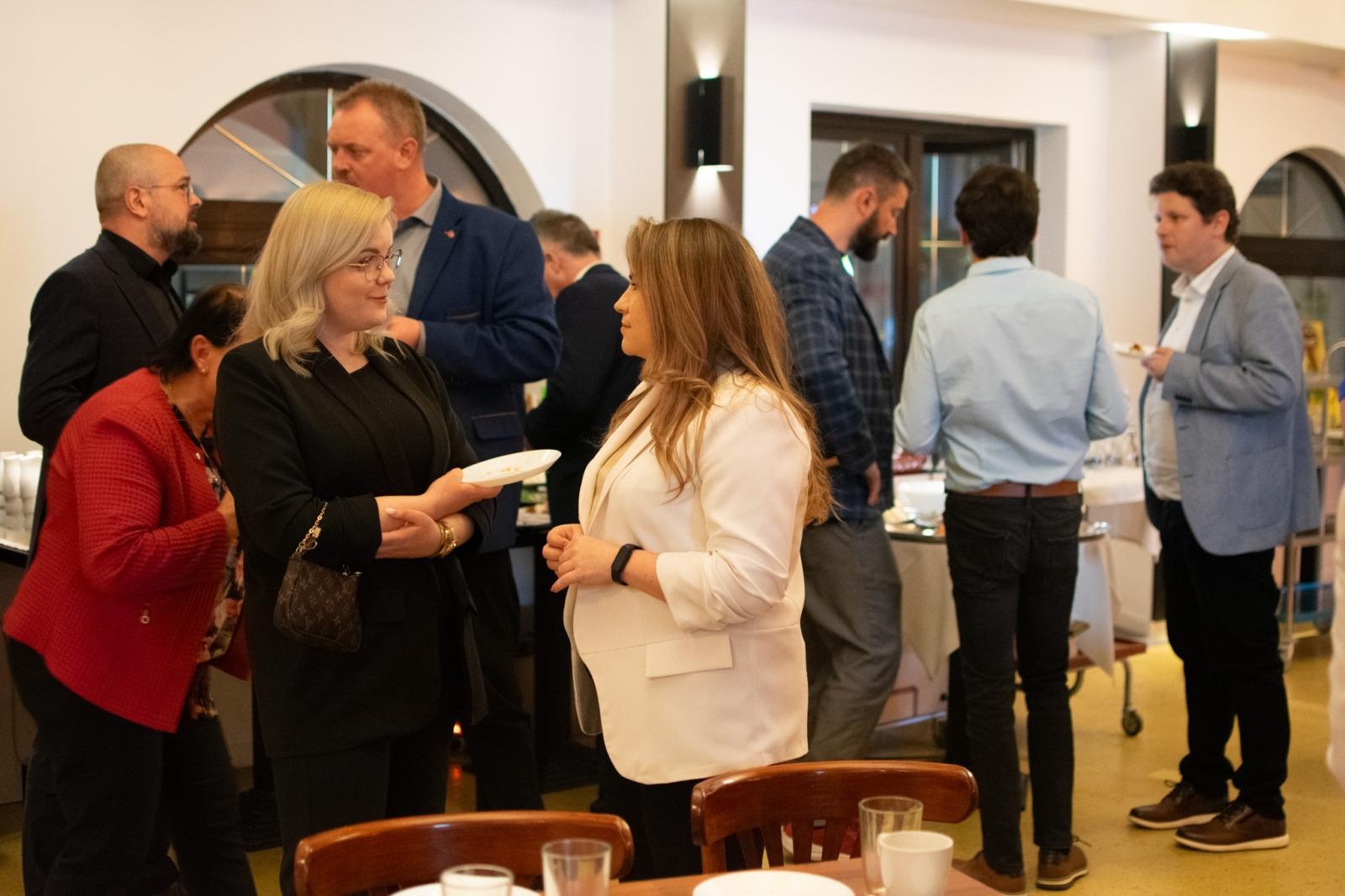 Zdjęcie w galerii na portalu naszraciborz.pl: Spotkanie dla NGO i biznesu wiadomości z regionu