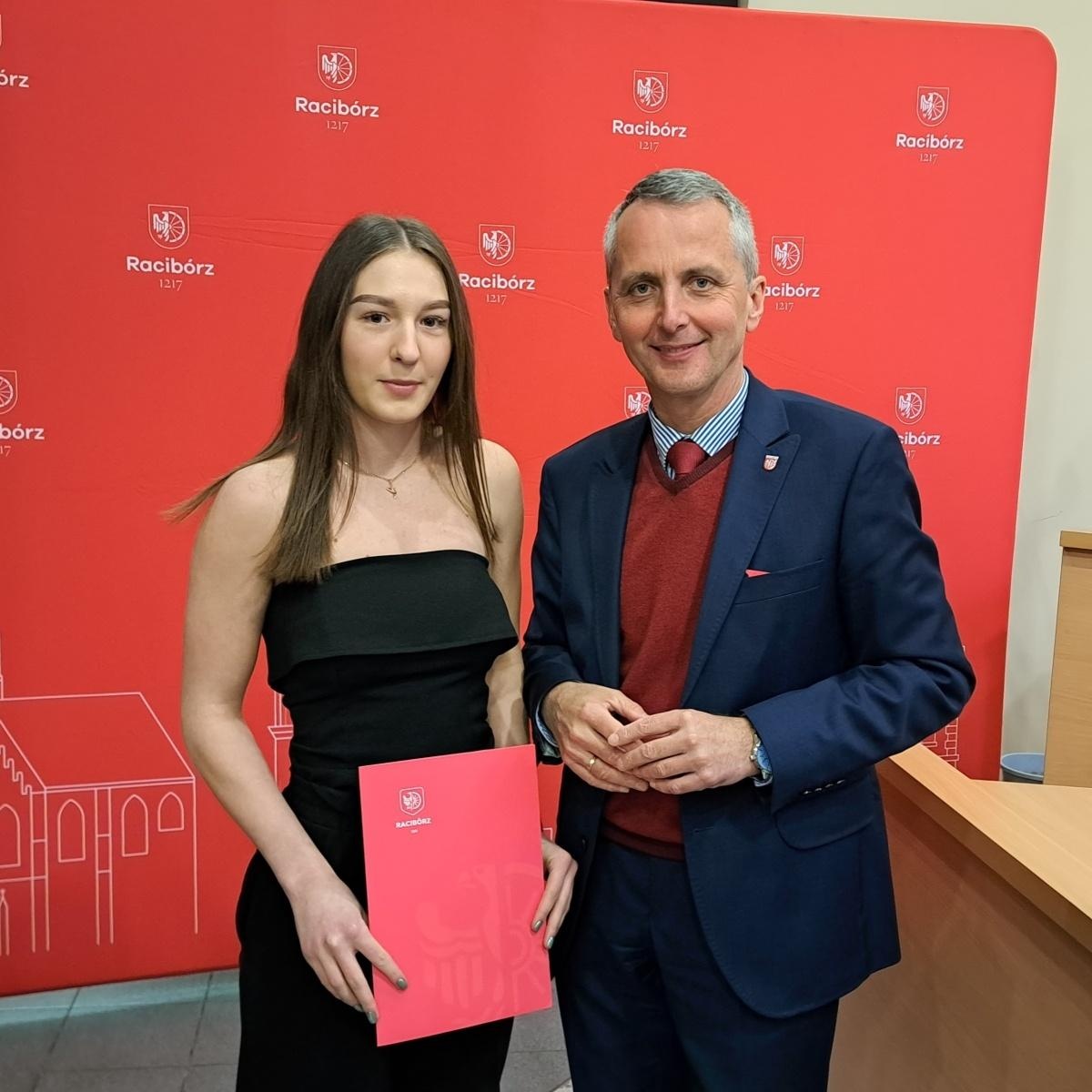 Zdjęcie w galerii na portalu naszraciborz.pl: Nagrody sportowe od miasta Racibórz wręczone wiadomości z regionu