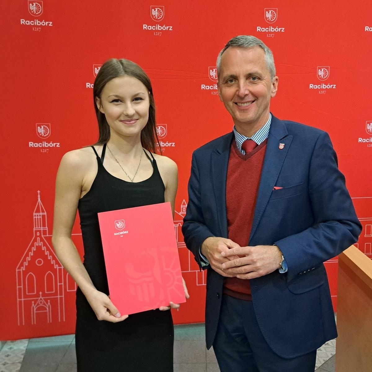 Zdjęcie w galerii na portalu naszraciborz.pl: Nagrody sportowe od miasta Racibórz wręczone wiadomości z regionu