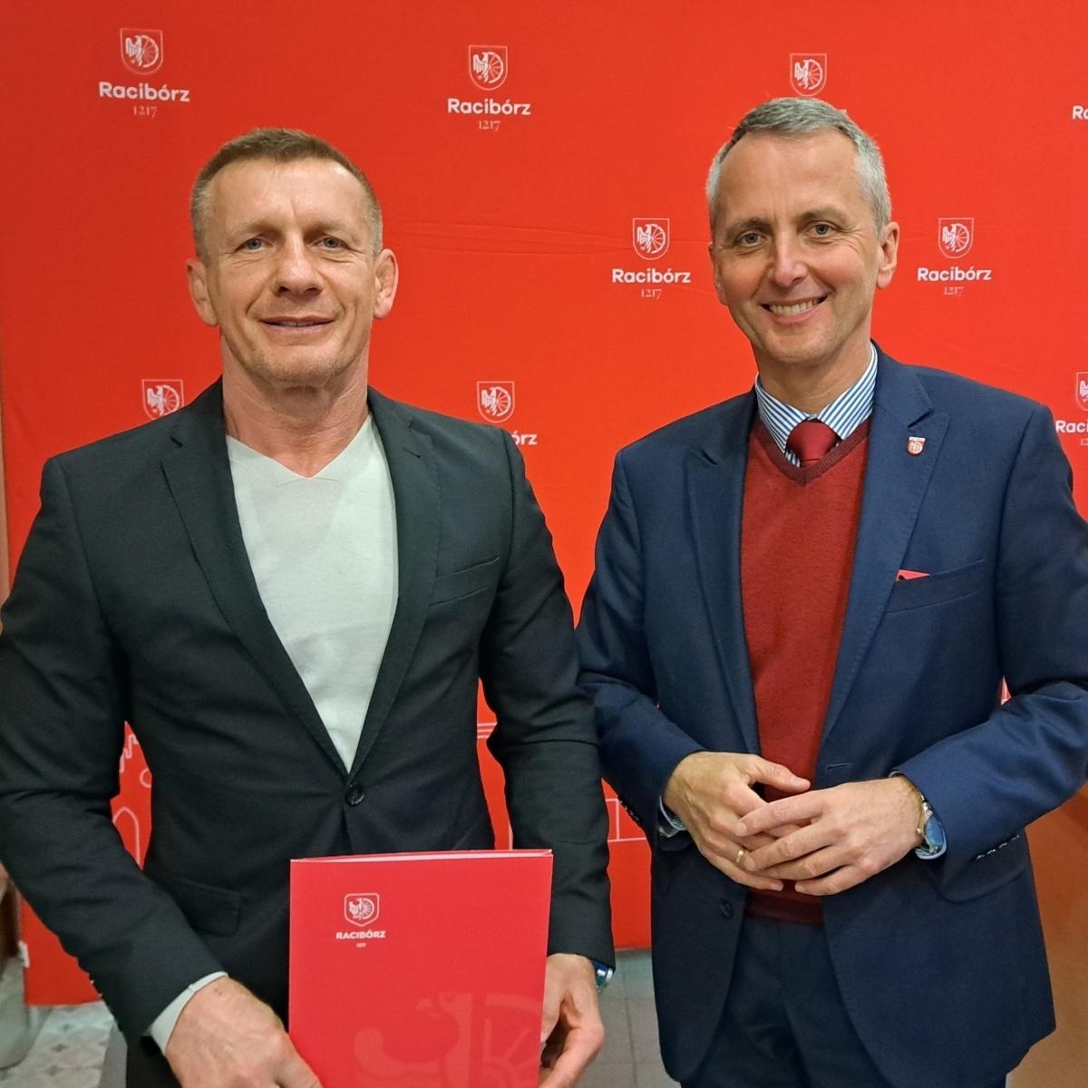 Zdjęcie w galerii na portalu naszraciborz.pl: Nagrody sportowe od miasta Racibórz wręczone wiadomości z regionu