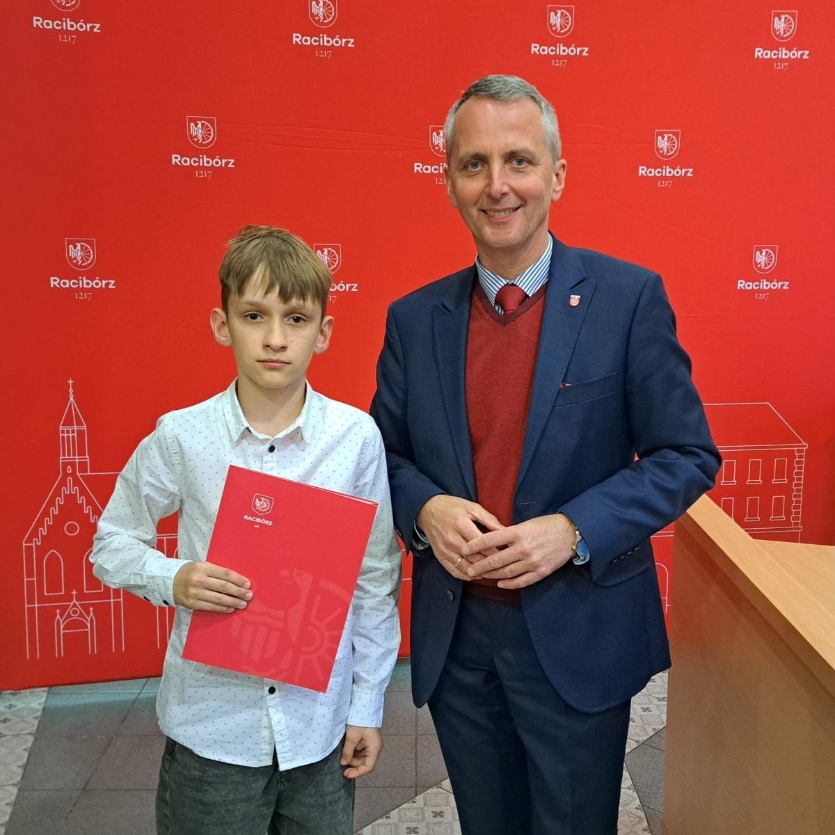 Zdjęcie w galerii na portalu naszraciborz.pl: Nagrody sportowe od miasta Racibórz wręczone wiadomości z regionu