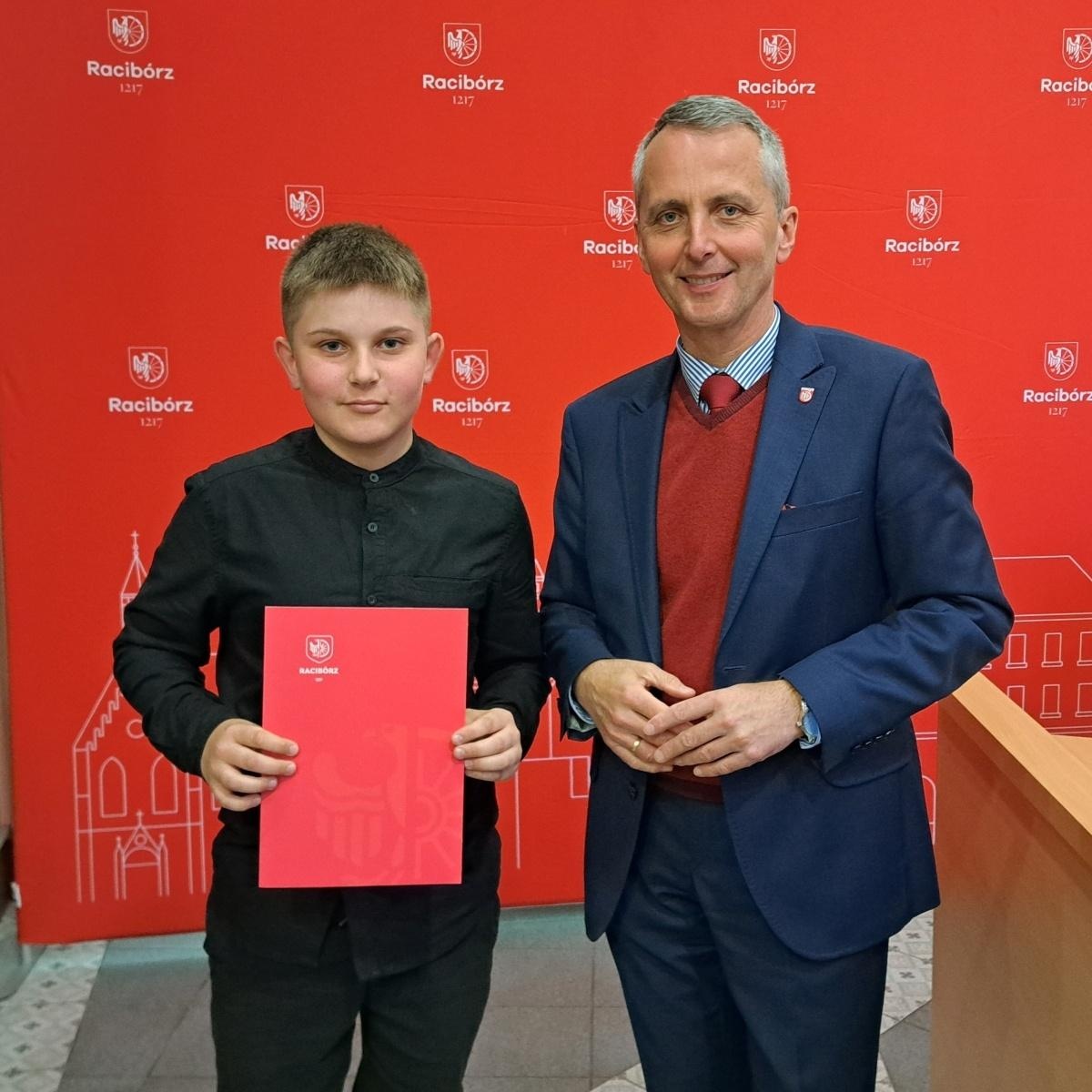 Zdjęcie w galerii na portalu naszraciborz.pl: Nagrody sportowe od miasta Racibórz wręczone wiadomości z regionu