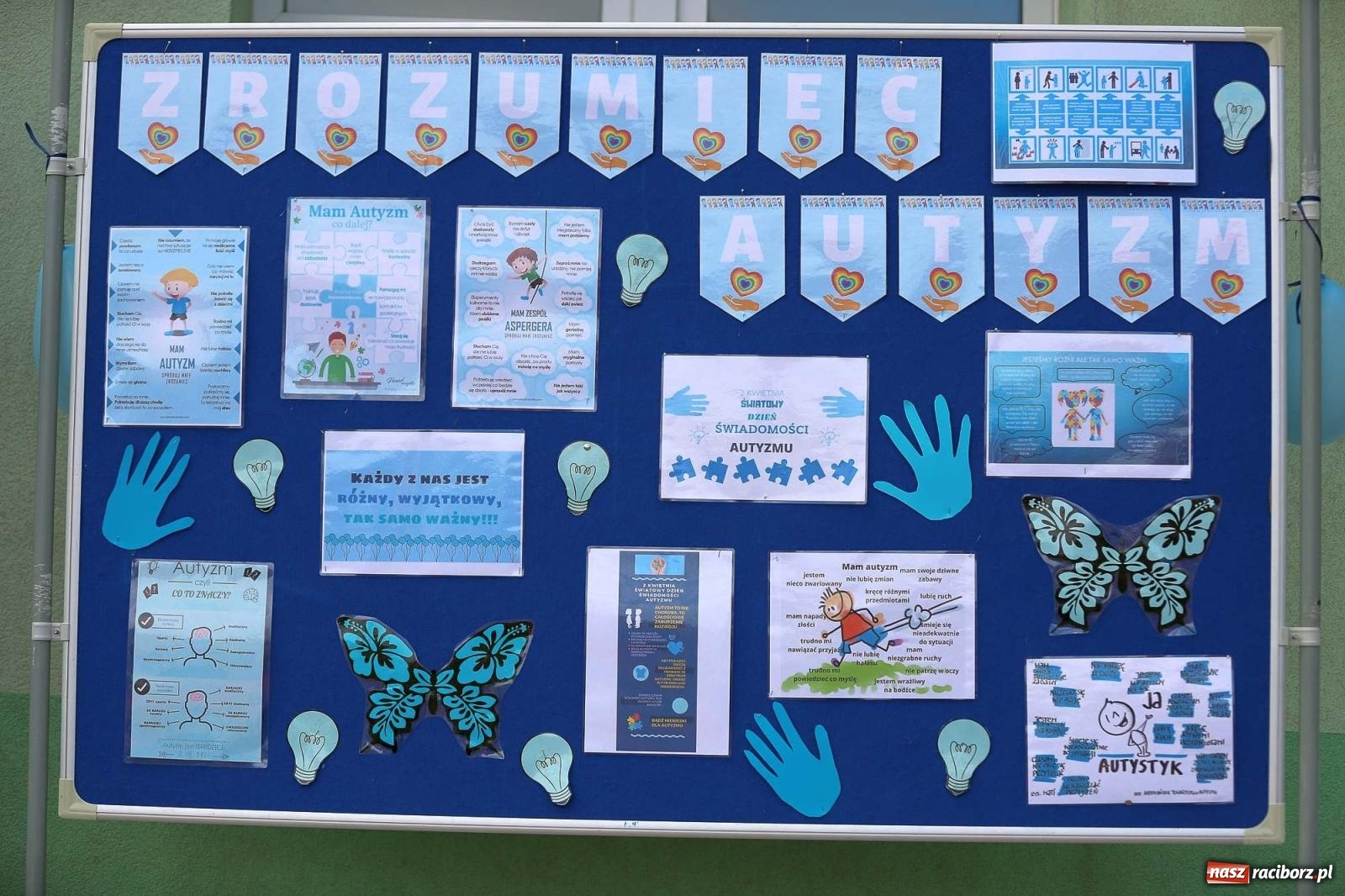 Zdjęcie w galerii na portalu naszraciborz.pl: Dzień Świadomości Autyzmu w SP 13 [FOTO i WIDEO] wiadomości z regionu