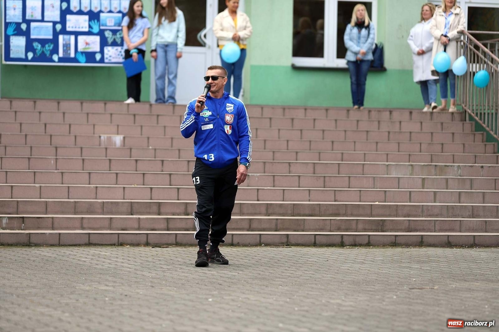 Zdjęcie w galerii na portalu naszraciborz.pl: Dzień Świadomości Autyzmu w SP 13 [FOTO i WIDEO] wiadomości z regionu