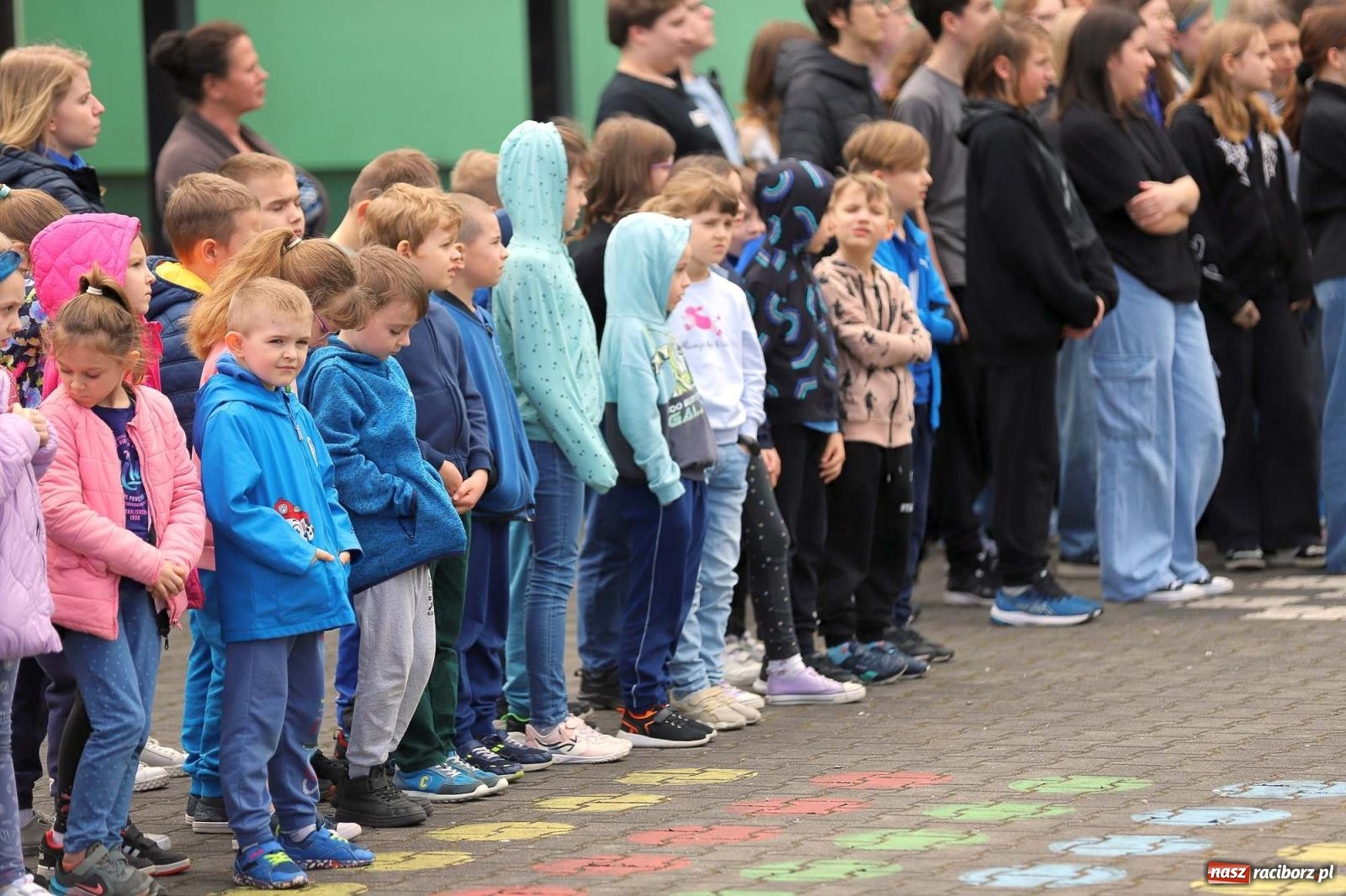 Zdjęcie w galerii na portalu naszraciborz.pl: Dzień Świadomości Autyzmu w SP 13 [FOTO i WIDEO] wiadomości z regionu