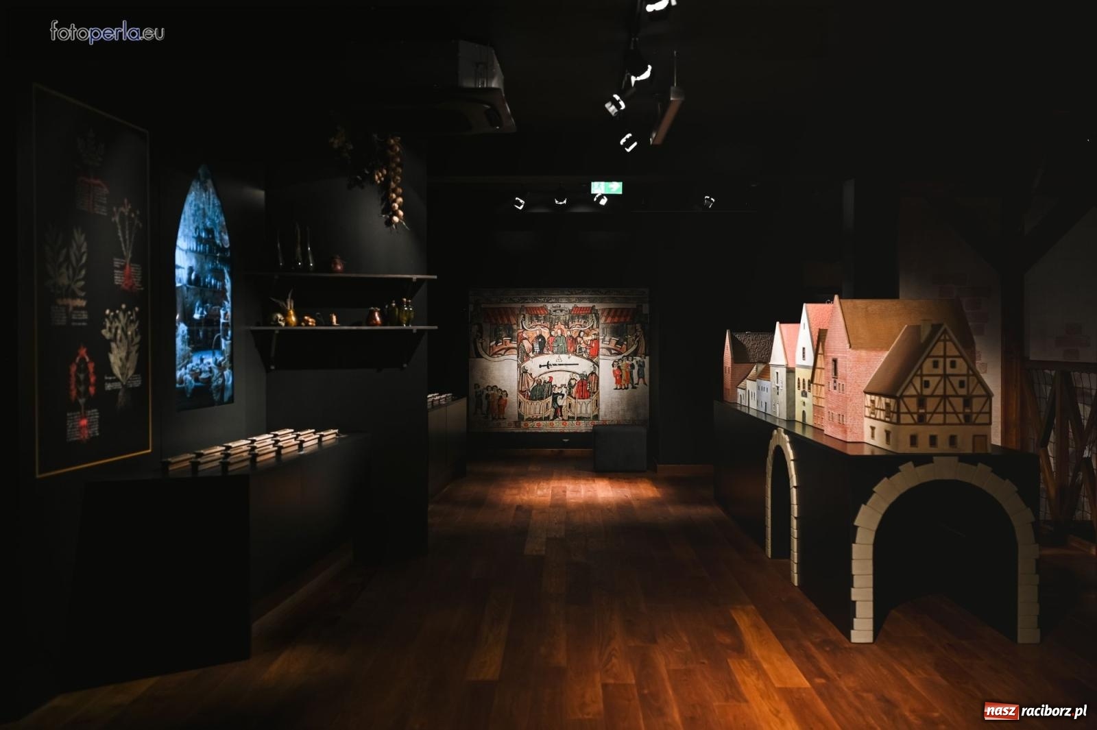 Zdjęcie w galerii na portalu naszraciborz.pl: Można zwiedzać nowe muzeum w Raciborzu. Do końca maja promocja wiadomości z regionu