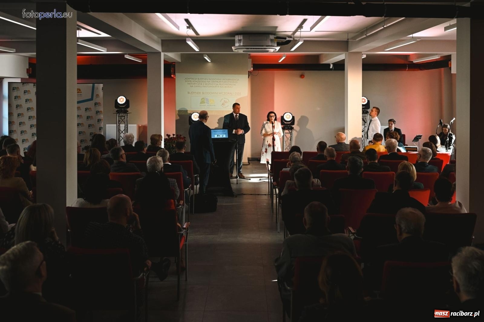 Zdjęcie w galerii na portalu naszraciborz.pl: Można zwiedzać nowe muzeum w Raciborzu. Do końca maja promocja wiadomości z regionu