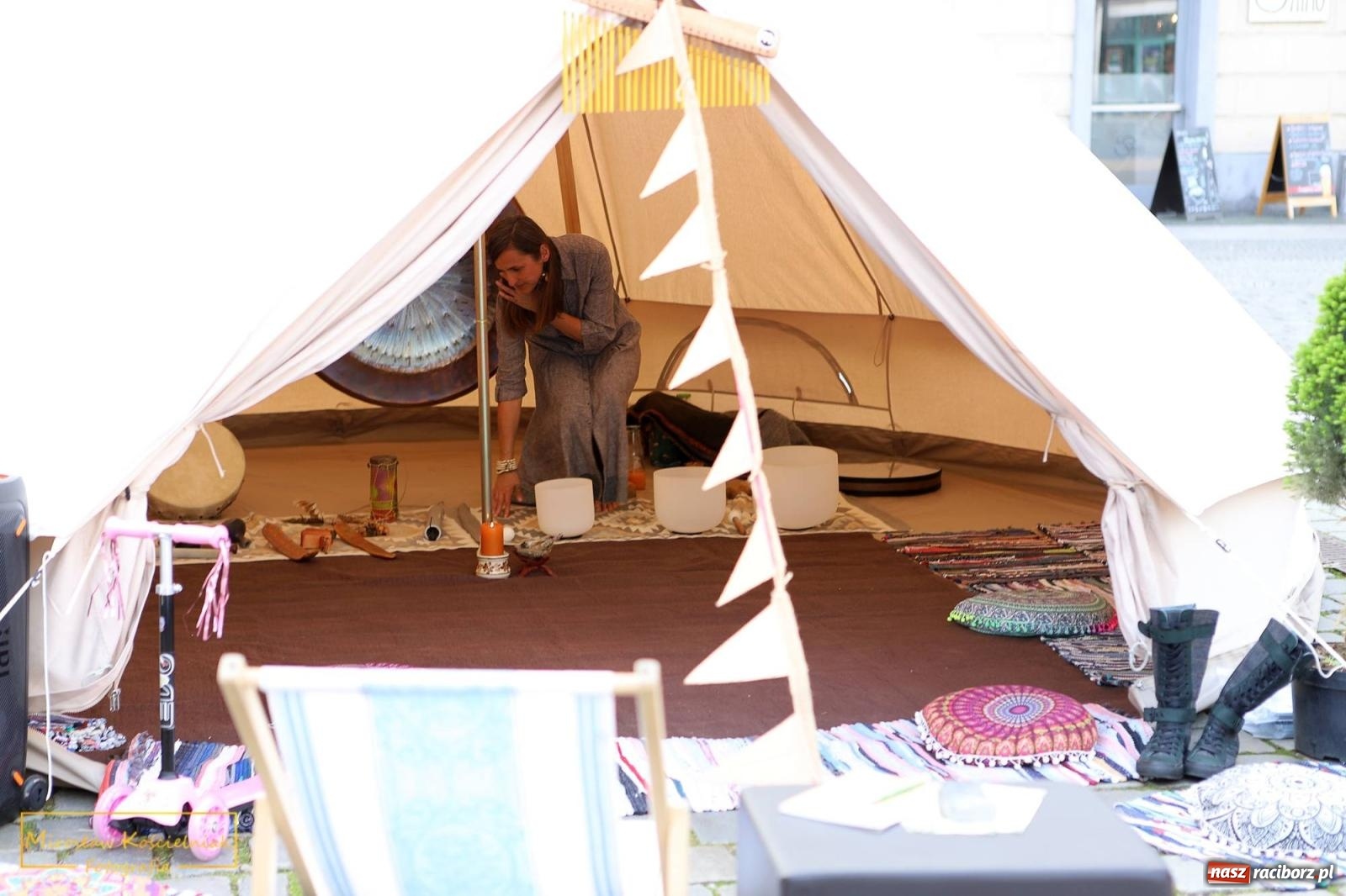 Zdjęcie w galerii na portalu naszraciborz.pl: Sport i sanktuarium natury. Bądź Pro-Zdro na Rynku i pl. Długosza wiadomości z regionu