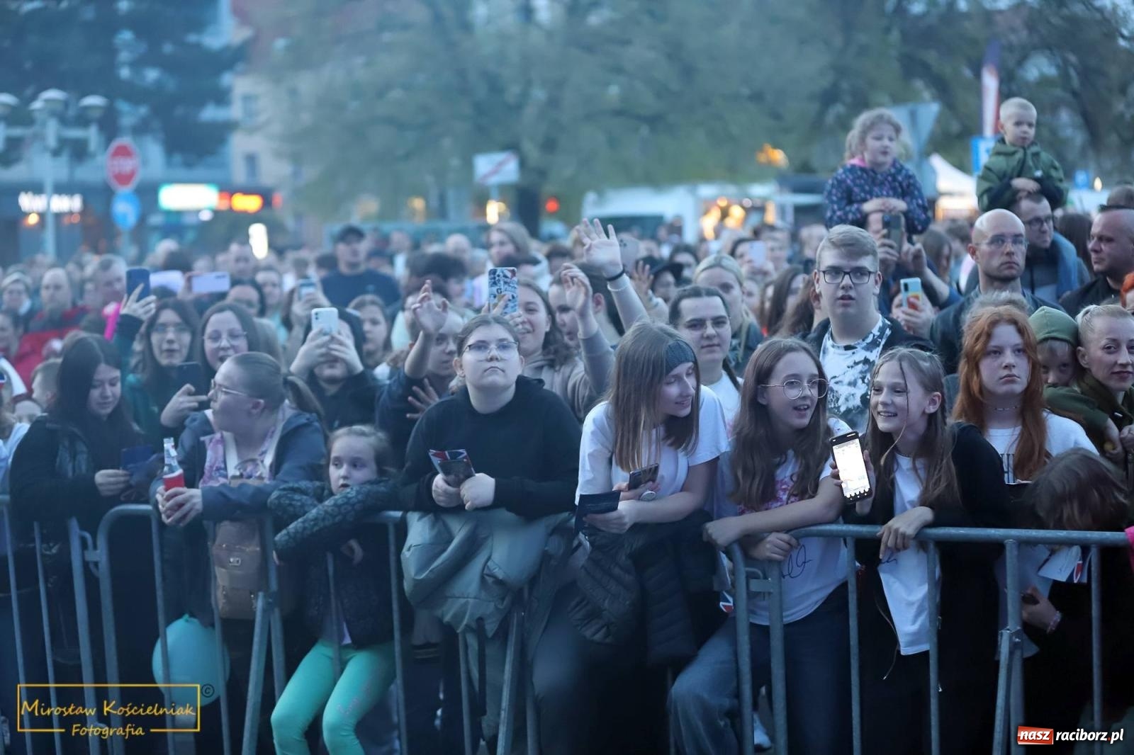 Zdjęcie w galerii na portalu naszraciborz.pl: Mikser, EMI, Janek Górka i Lanberry na bis! wiadomości z regionu