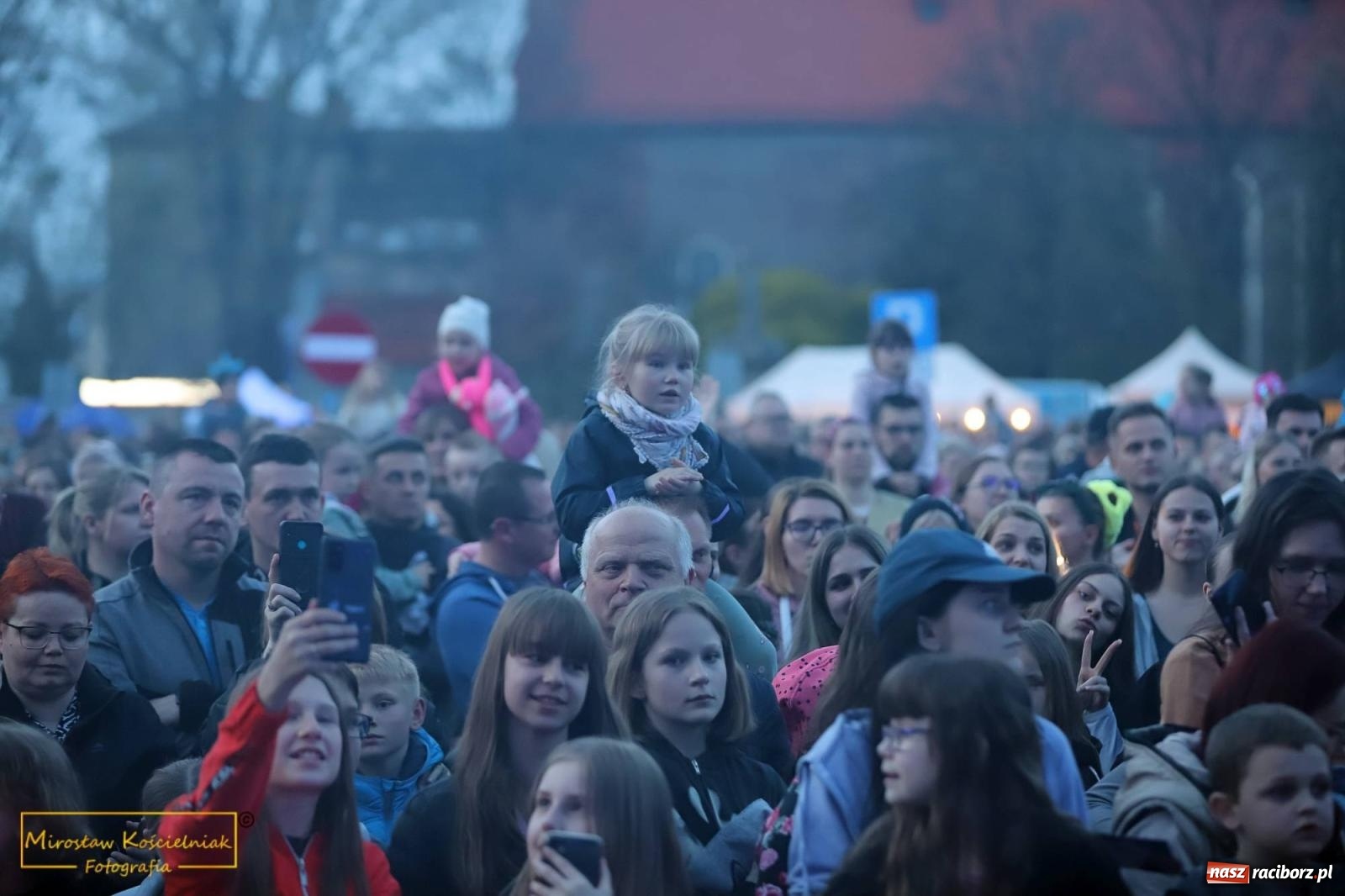 Zdjęcie w galerii na portalu naszraciborz.pl: Mikser, EMI, Janek Górka i Lanberry na bis! wiadomości z regionu