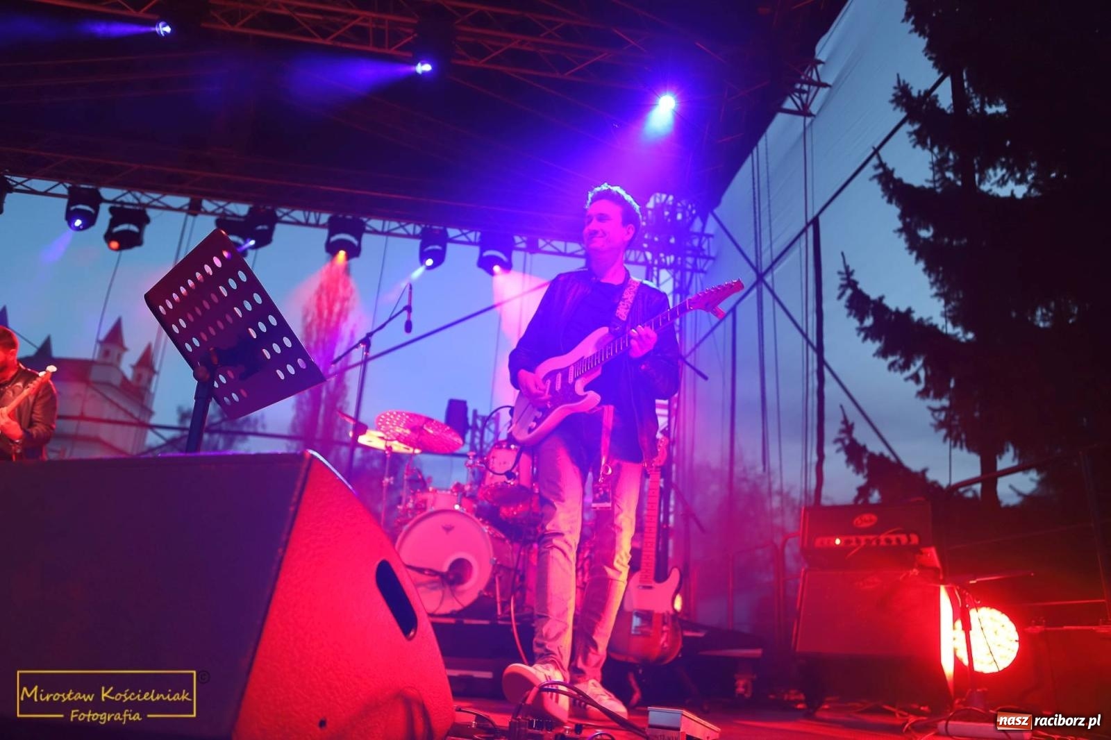 Zdjęcie w galerii na portalu naszraciborz.pl: Mikser, EMI, Janek Górka i Lanberry na bis! wiadomości z regionu