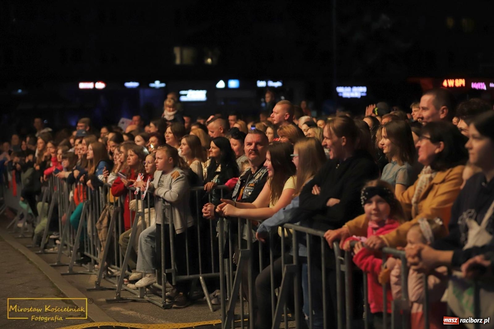 Zdjęcie w galerii na portalu naszraciborz.pl: Mikser, EMI, Janek Górka i Lanberry na bis! wiadomości z regionu