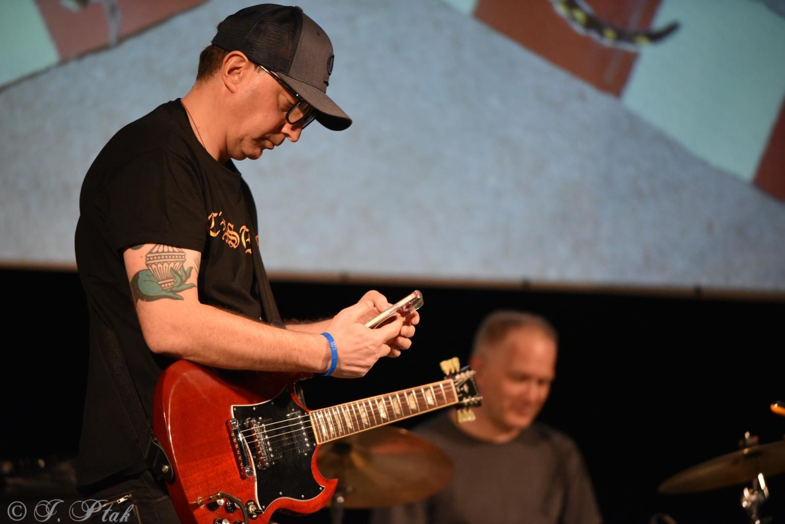 Zdjęcie w galerii na portalu naszraciborz.pl: The Band of Endless Noise. Koncert w Strzesze wiadomości z regionu