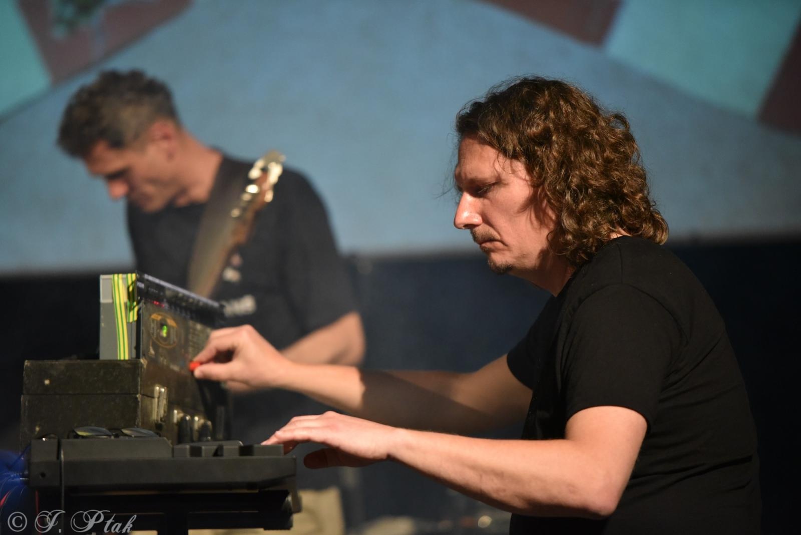 Zdjęcie w galerii na portalu naszraciborz.pl: The Band of Endless Noise. Koncert w Strzesze wiadomości z regionu