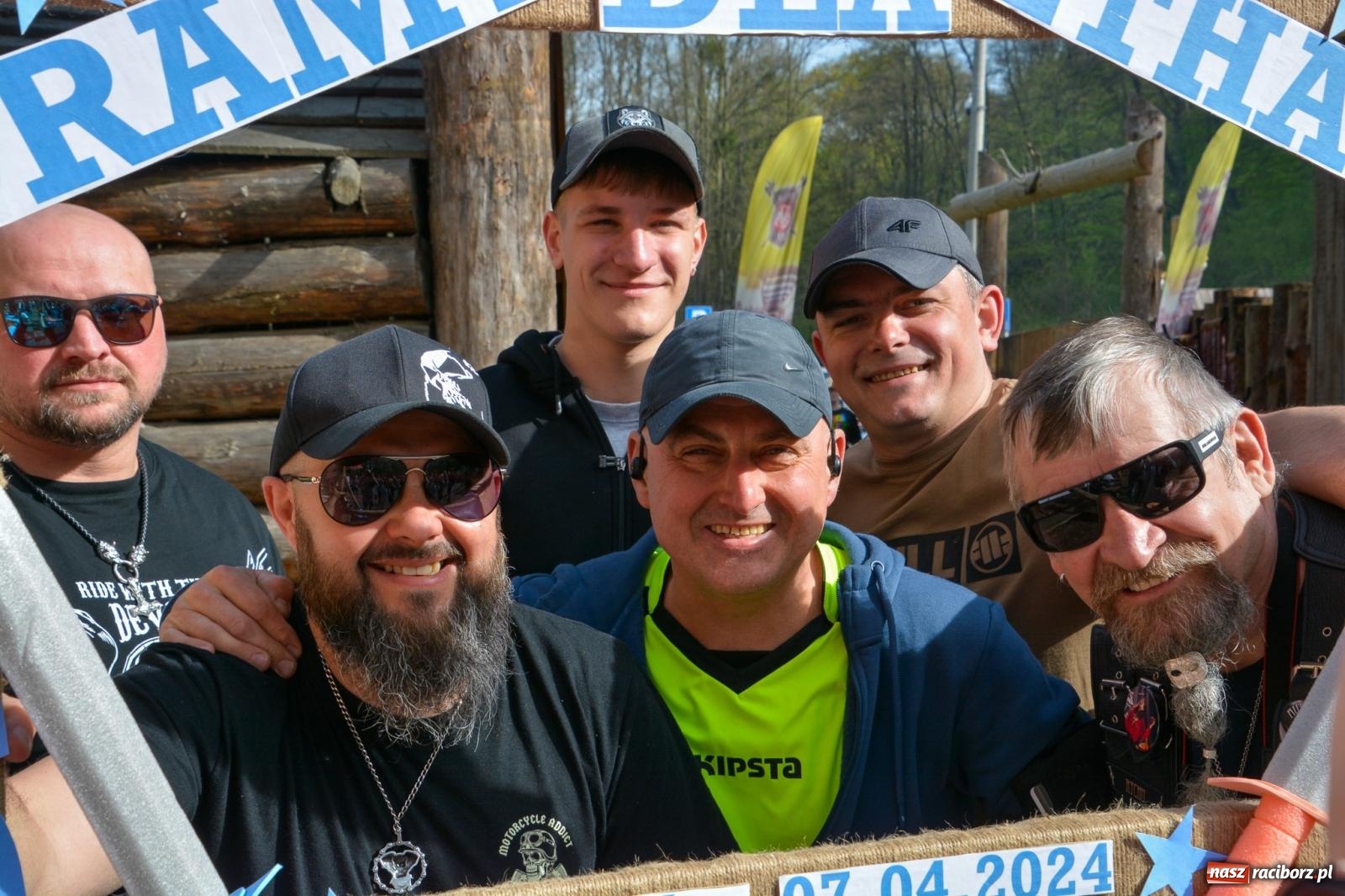 Zdjęcie w galerii na portalu naszraciborz.pl: Furia wojów dla woja Ethana - piknik charytatywny z biegami pod Oborą wiadomości z regionu