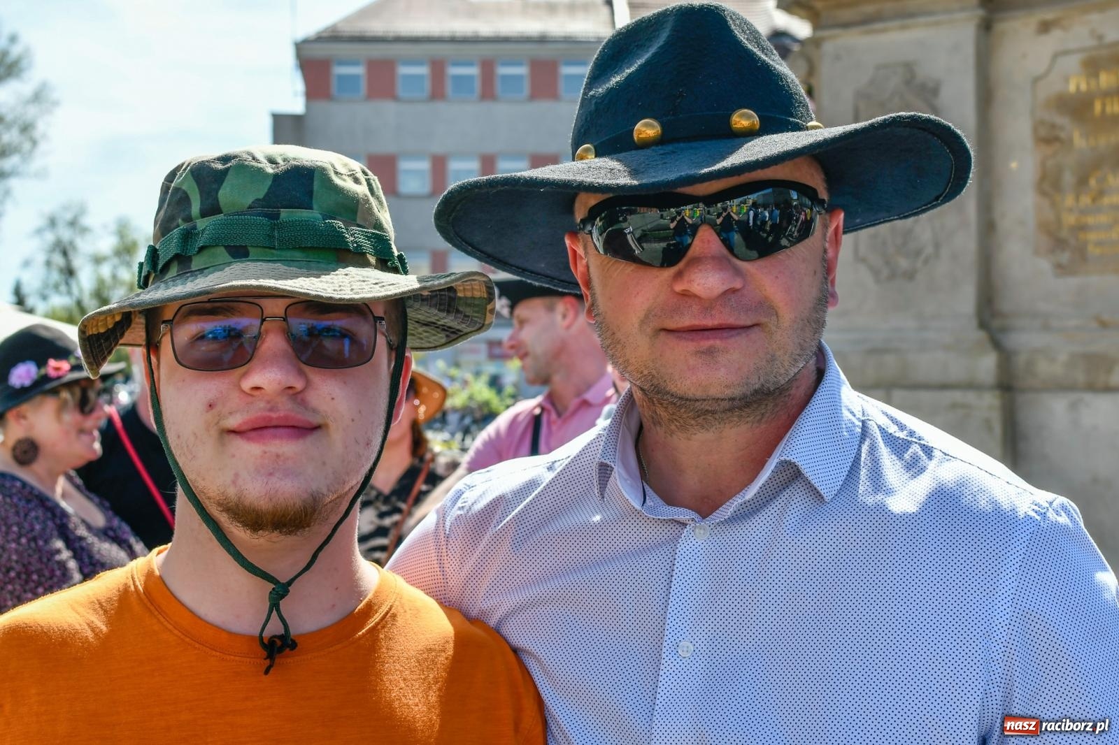 Zdjęcie w galerii na portalu naszraciborz.pl: Barcelona, Buenos Aires, Londyn, Chicago, RACIBÓRZ. Tak było na World Hat Walk w naszym mieści wiadomości z regionu