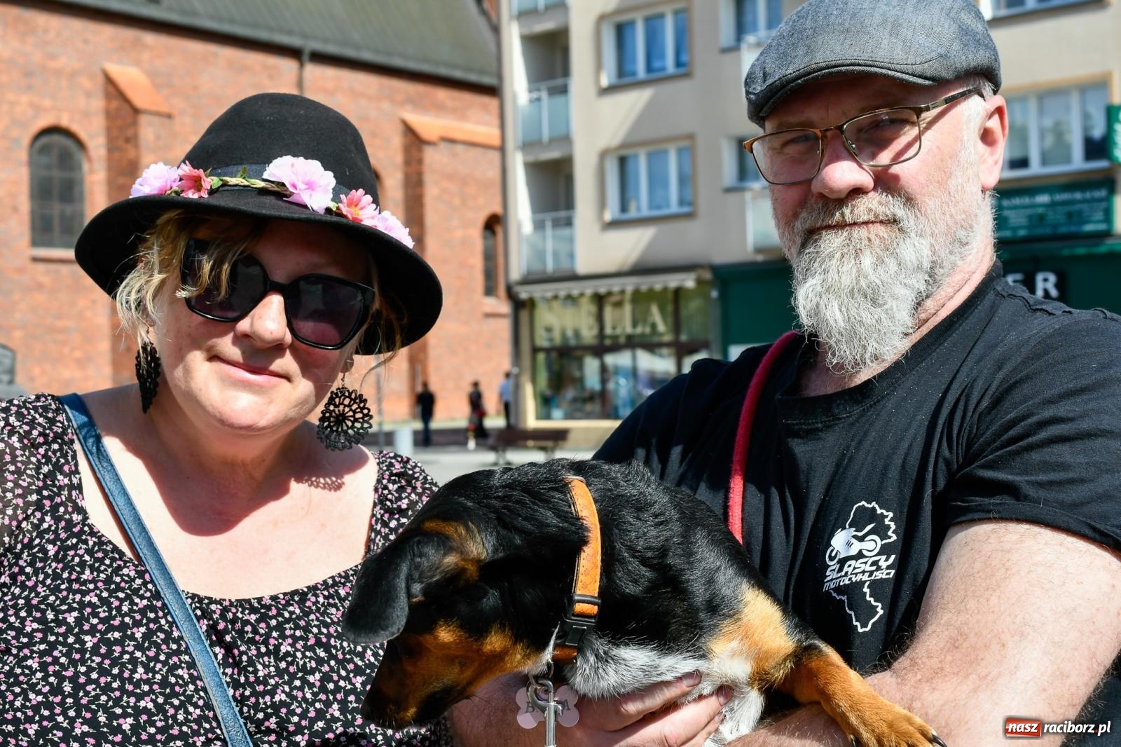 Zdjęcie w galerii na portalu naszraciborz.pl: Barcelona, Buenos Aires, Londyn, Chicago, RACIBÓRZ. Tak było na World Hat Walk w naszym mieści wiadomości z regionu