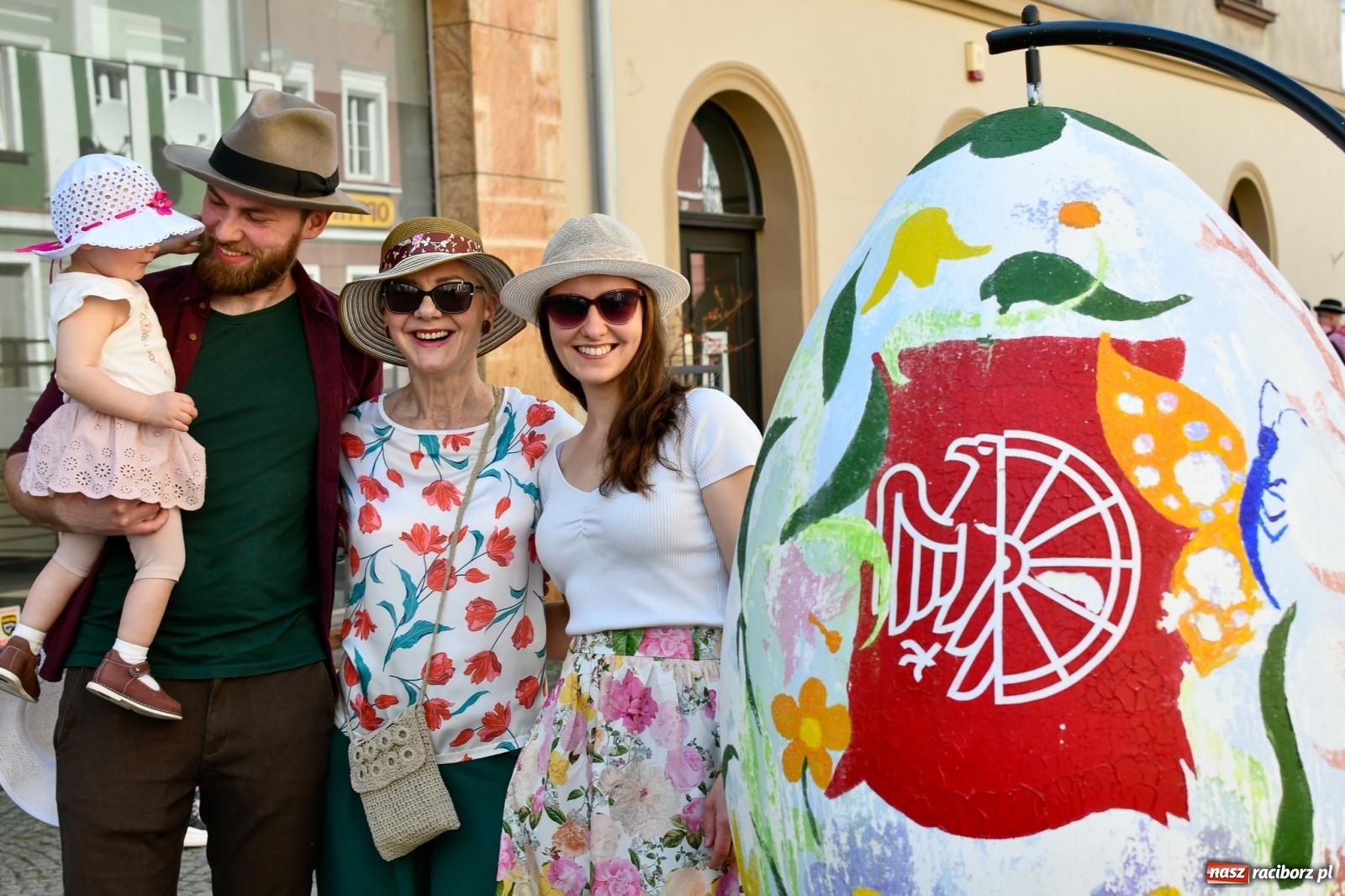 Zdjęcie w galerii na portalu naszraciborz.pl: Barcelona, Buenos Aires, Londyn, Chicago, RACIBÓRZ. Tak było na World Hat Walk w naszym mieści wiadomości z regionu