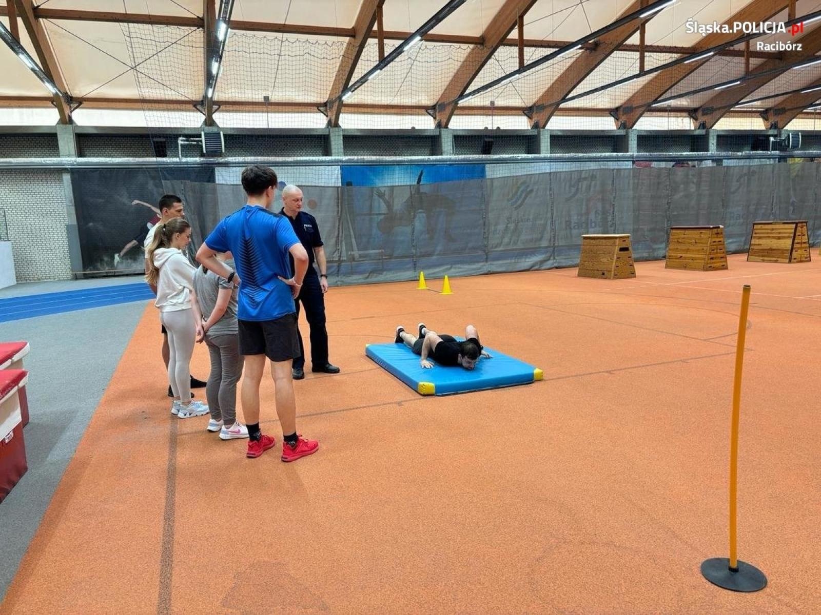 Zdjęcie w galerii na portalu naszraciborz.pl: Sprawdzili swe możliwości na policyjnym torze przeszkód [FOTO] wiadomości z regionu