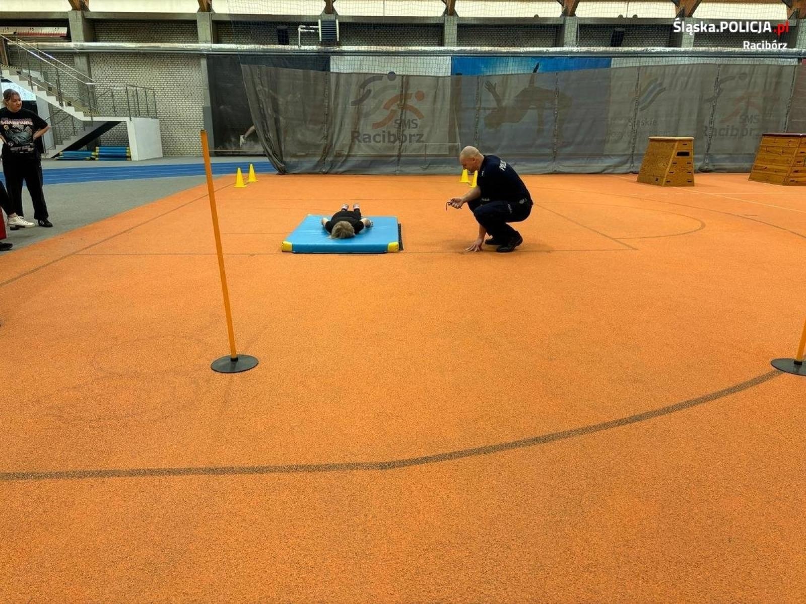 Zdjęcie w galerii na portalu naszraciborz.pl: Sprawdzili swe możliwości na policyjnym torze przeszkód [FOTO] wiadomości z regionu