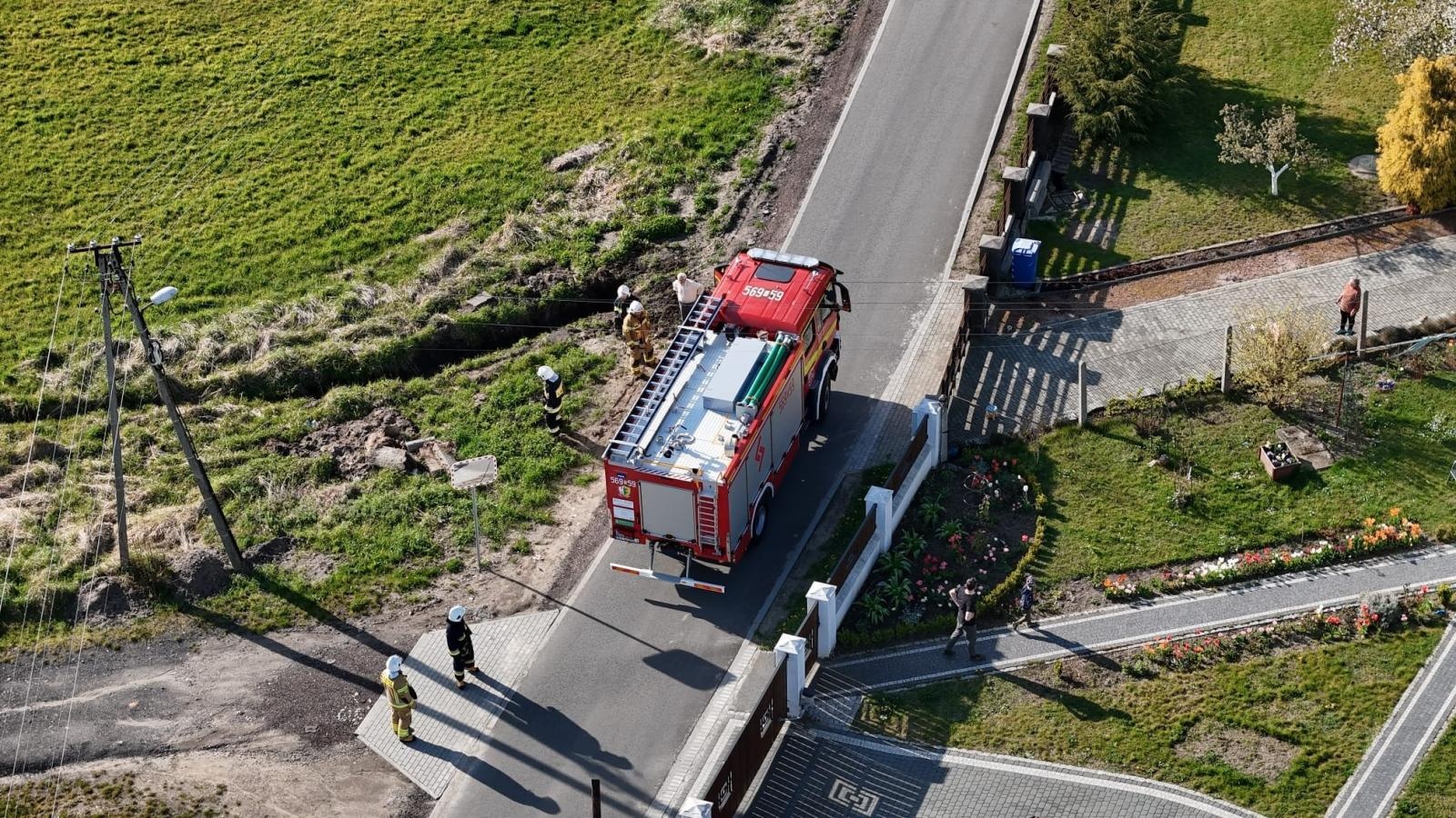 Zdjęcie w galerii na portalu naszraciborz.pl: Groźne znalezisko w Górkach Śląskich [FOTO] wiadomości z regionu