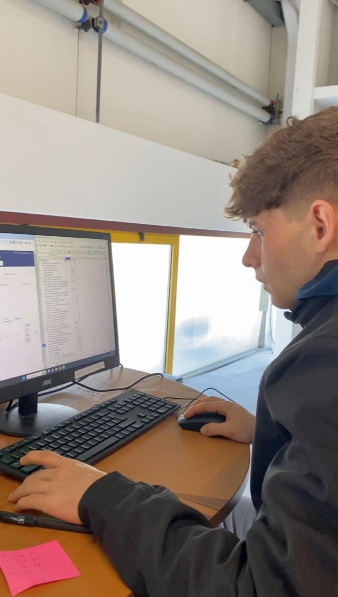 Zdjęcie w galerii na portalu naszraciborz.pl: Uczniowie Ekonomika na praktykach w Rimini wiadomości z regionu