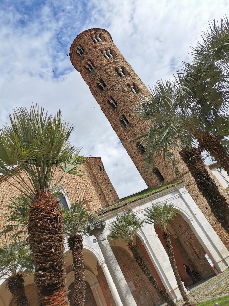 Zdjęcie w galerii na portalu naszraciborz.pl: Uczniowie Ekonomika na praktykach w Rimini wiadomości z regionu