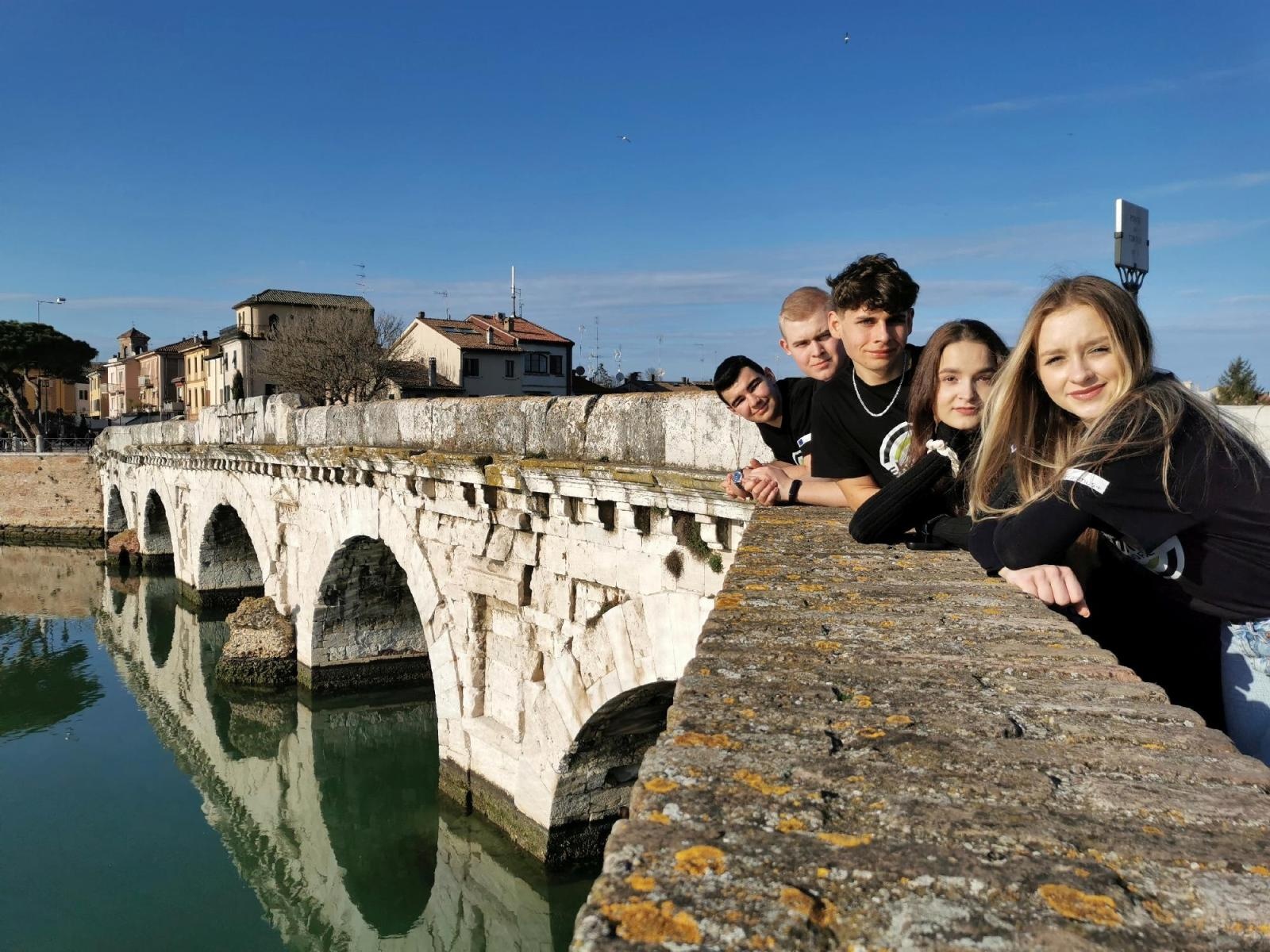 Zdjęcie w galerii na portalu naszraciborz.pl: Uczniowie Ekonomika na praktykach w Rimini wiadomości z regionu