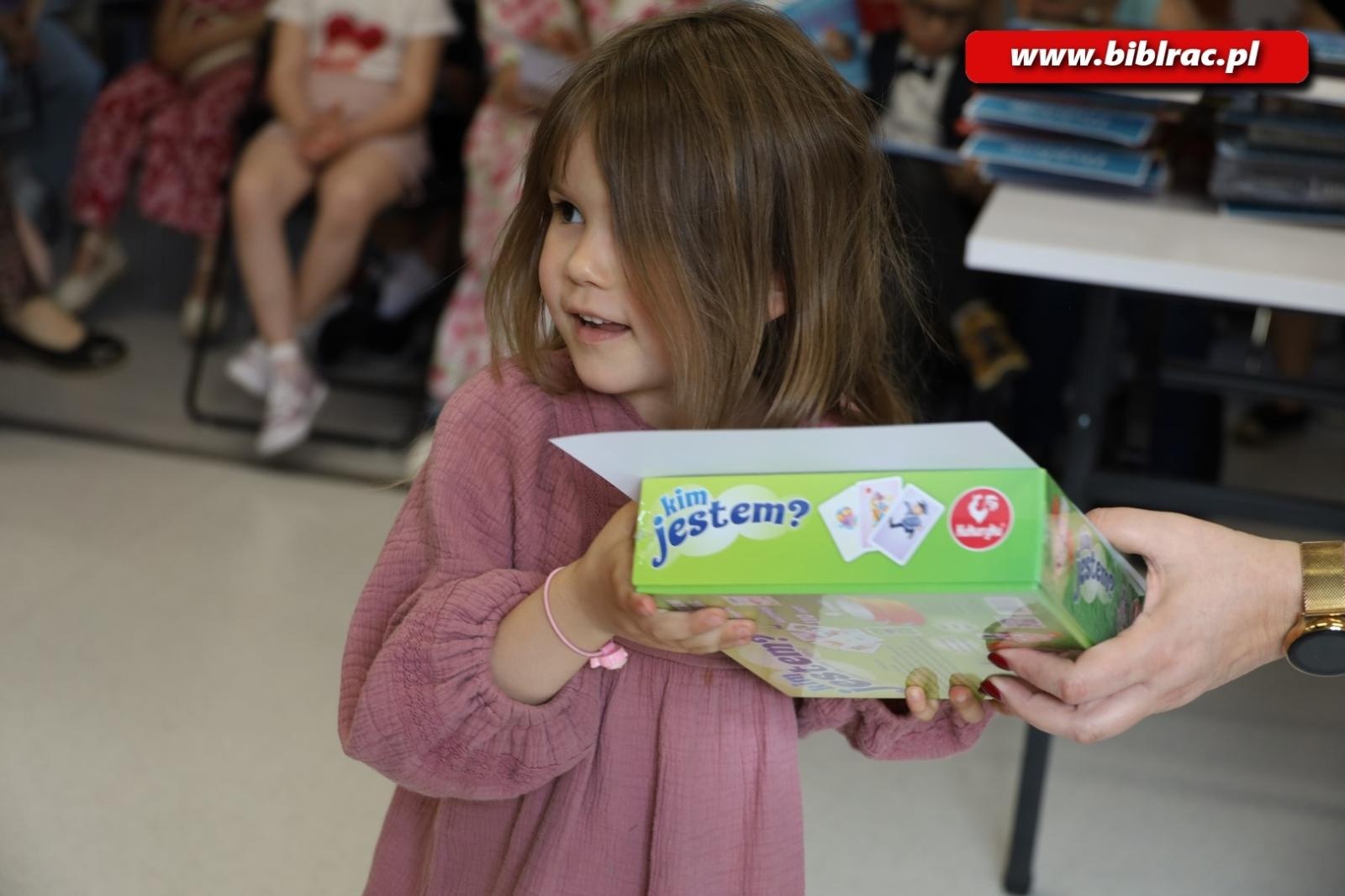 Zdjęcie w galerii na portalu naszraciborz.pl: Cuda i dziwy w wierszach Juliana Tuwima – rozstrzygnięto konkurs w bibliotece wiadomości z regionu