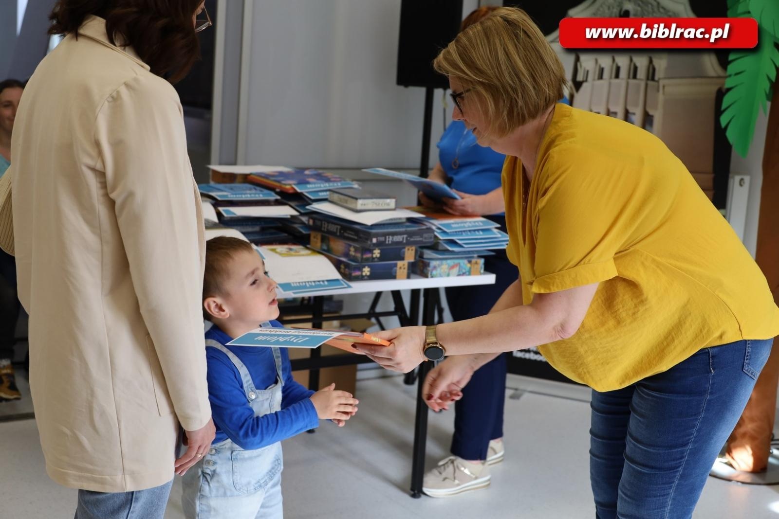 Zdjęcie w galerii na portalu naszraciborz.pl: Cuda i dziwy w wierszach Juliana Tuwima – rozstrzygnięto konkurs w bibliotece wiadomości z regionu