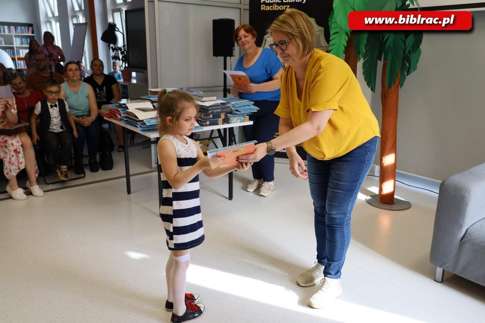 Zdjęcie w galerii na portalu naszraciborz.pl: Cuda i dziwy w wierszach Juliana Tuwima – rozstrzygnięto konkurs w bibliotece wiadomości z regionu